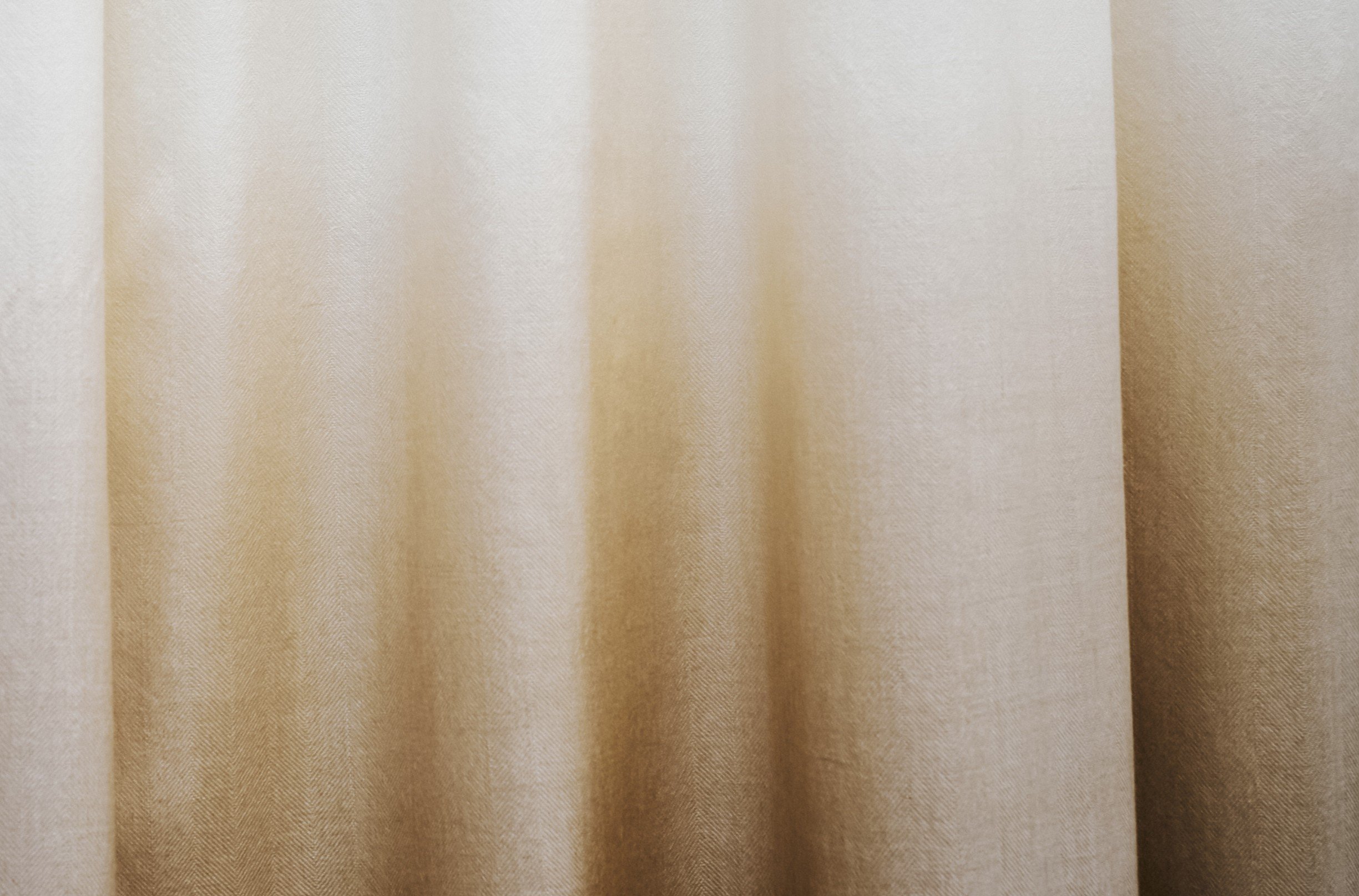 Velo a Mano | White + Nude