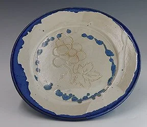 Hand-Crafted-Ceramic-Bunch-o-Grapes-Serving-Platter
