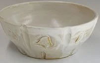 Handcrafted-Ceramic-Serving-Bowl-Carved-and-Incised-Creamy-Matte-Glaze