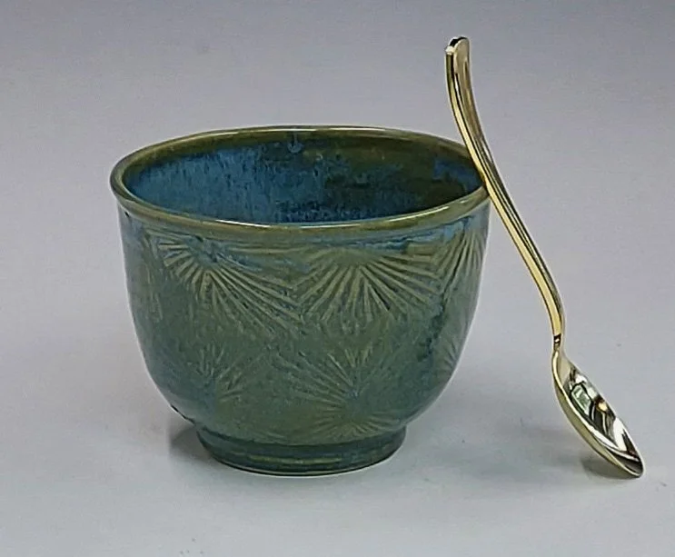 Ceramic-Desert-Bowl-Hand-Crafted-Floating-Blue