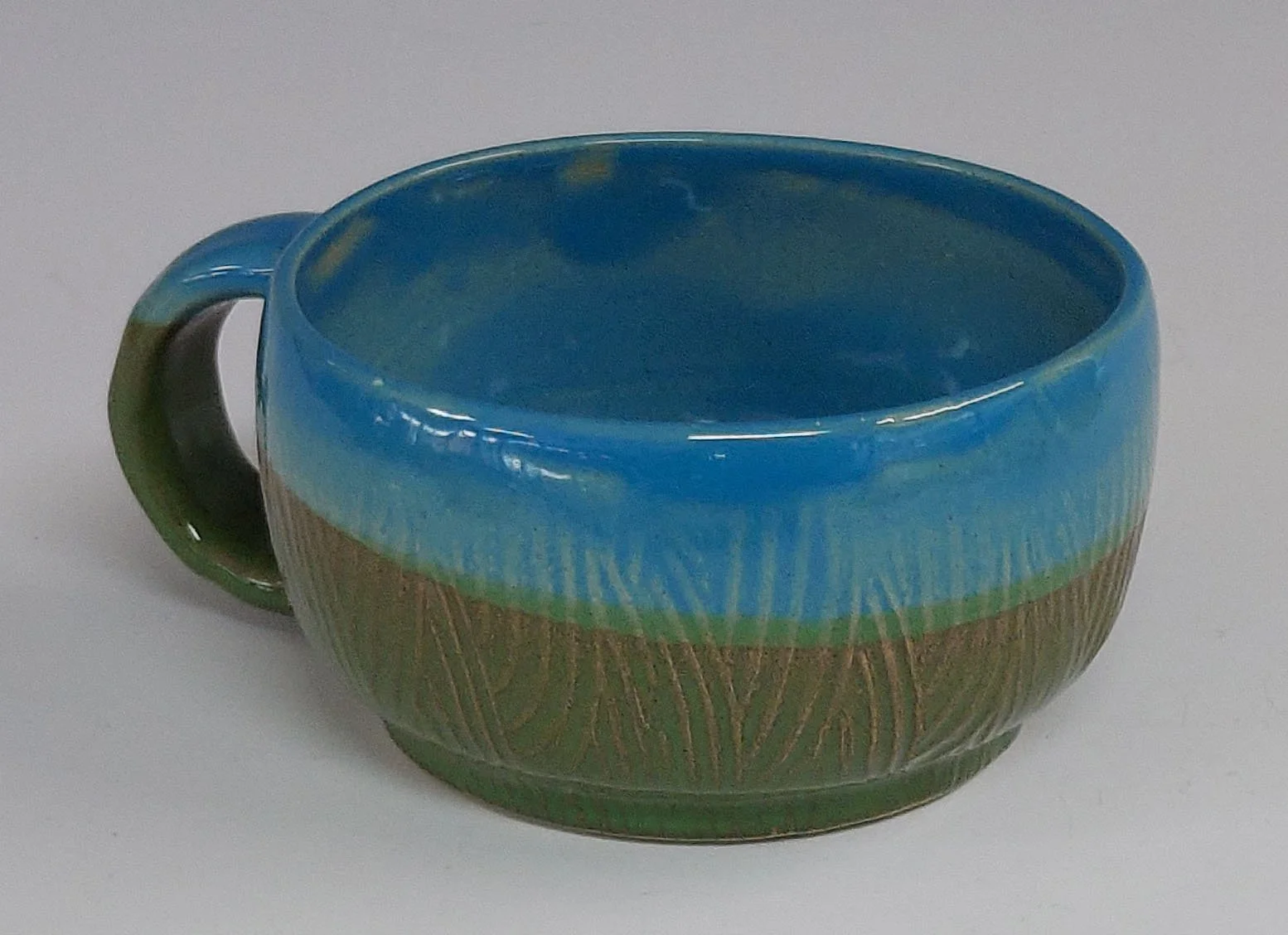 Beautifully-Textured-Ceramic-Tri-Colored-Stoneware-Latte-Cup-2