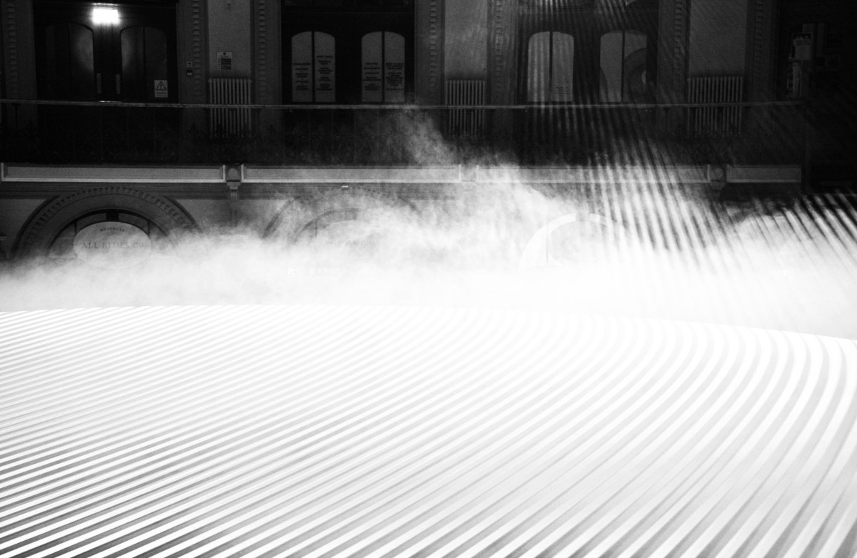 falling-light-DSC01649-1200x782.jpg