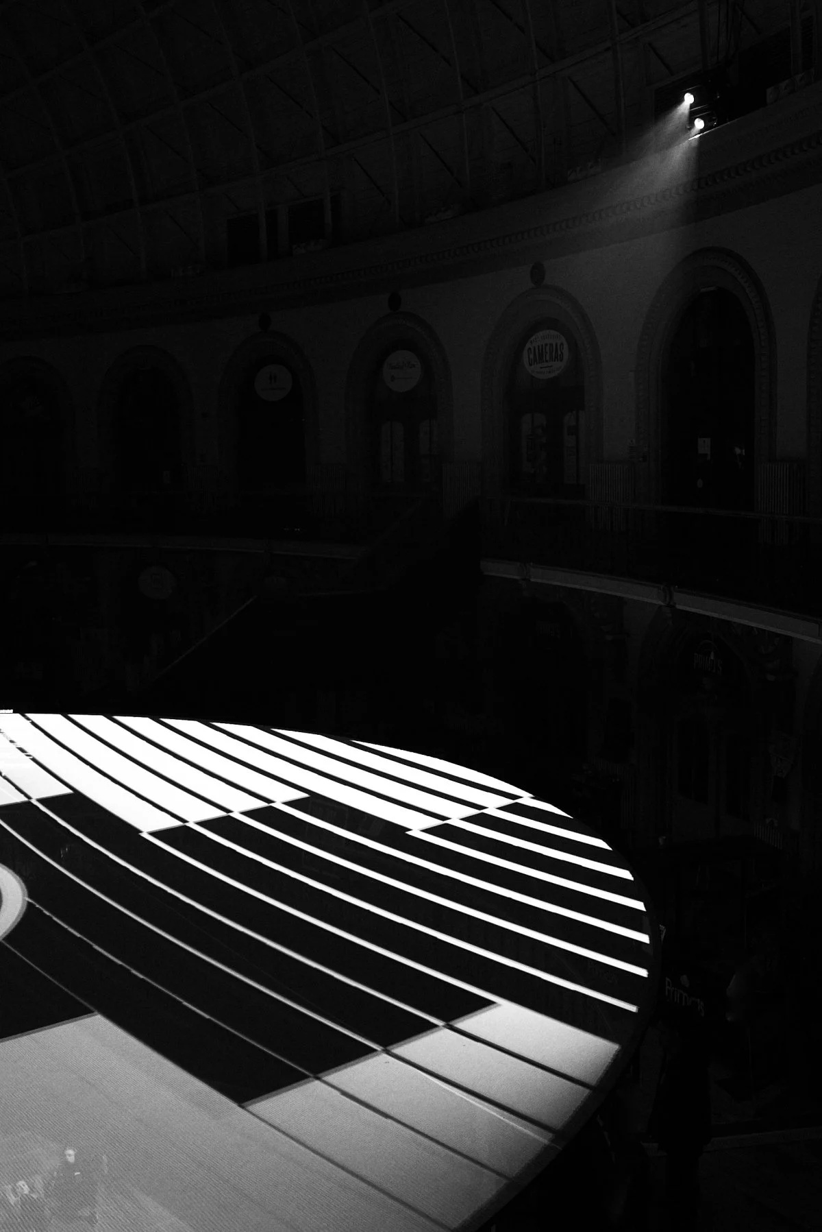 falling-light-DSC01609-1200x1797.jpg