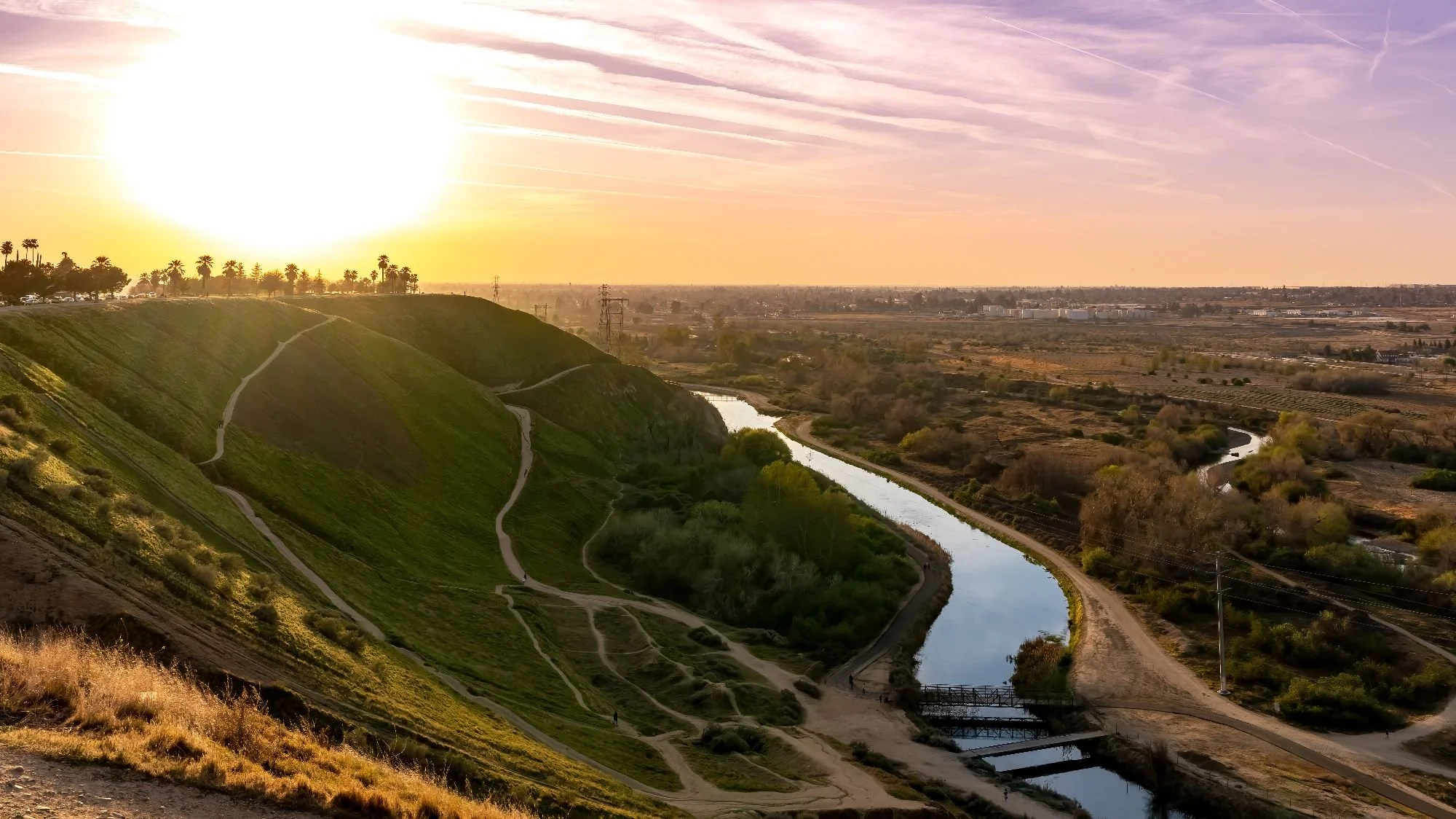 Strata Difference 2.jpeg