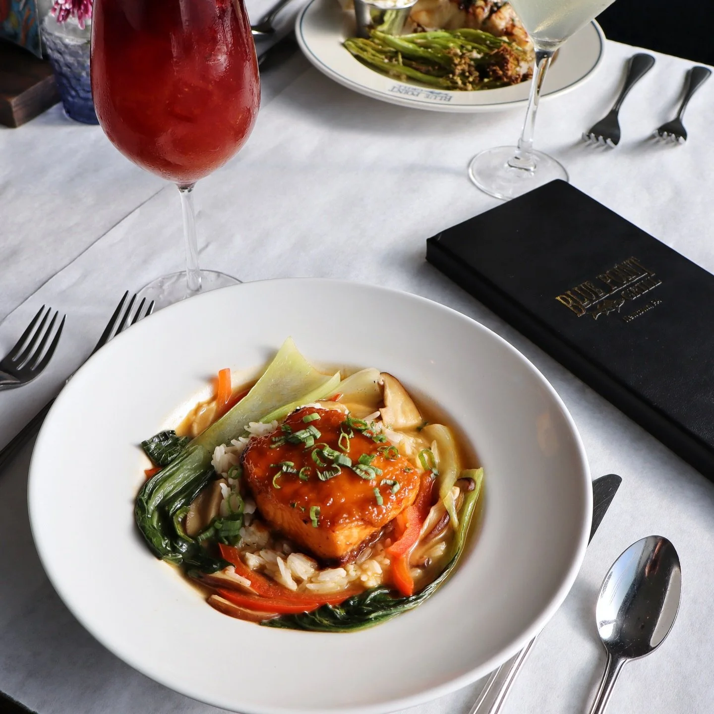 💕 As promised&hellip; the Valentine&rsquo;s specials continue!

We&rsquo;re celebrating love all week long with chef-curated features perfect for date night, Galentine&rsquo;s gatherings, or simply a night out that feels special.
🥢 Miso Glazed Chil