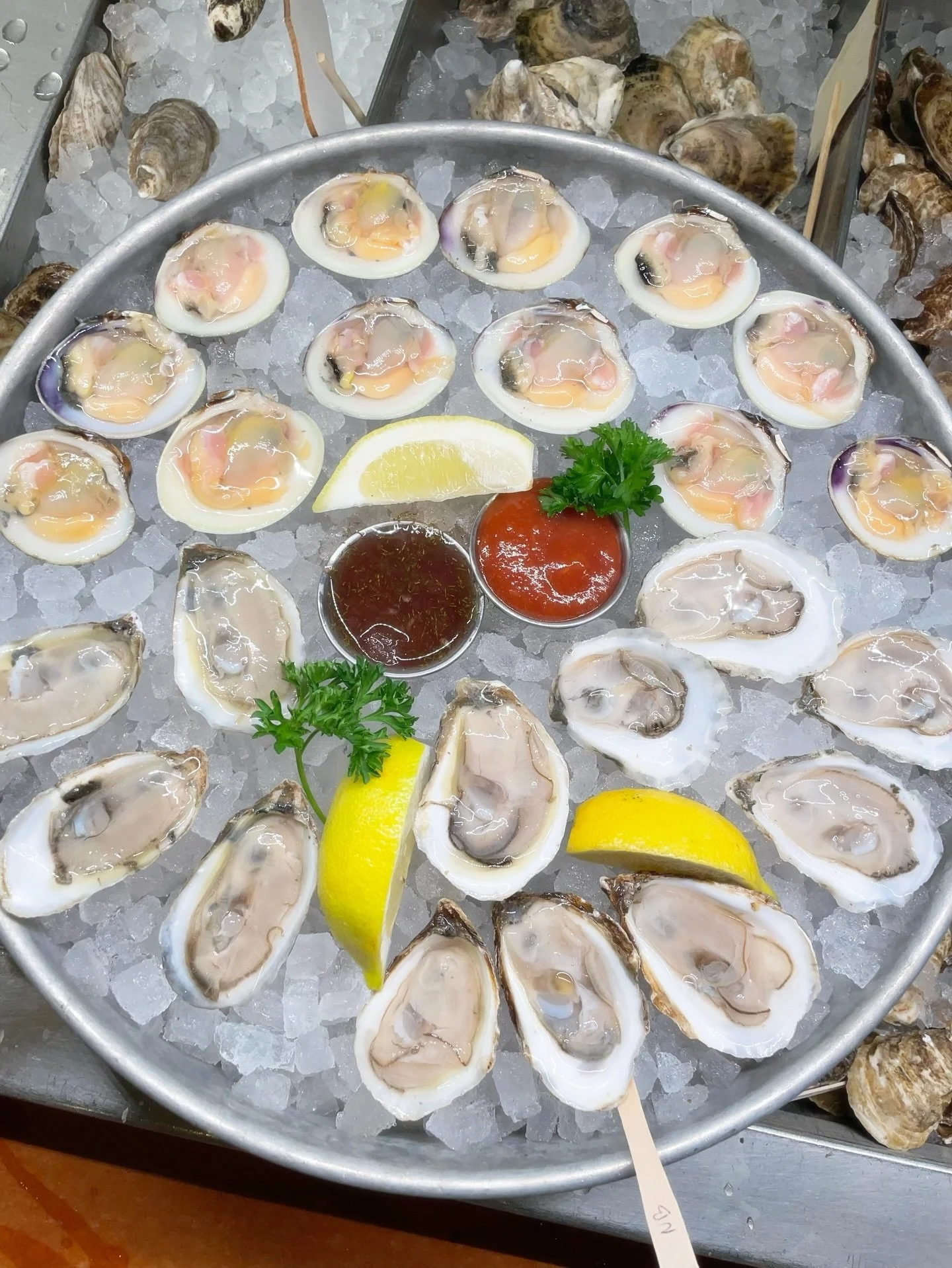 Brighten up your gray with a fresh shellfish tray 🌧️🦪
 Oysters &amp; clams on the half shell - because rainy Tuesdays deserve a little luxury.

🍸Join us tonight at Blue Point Grill in Newtown, PA and enjoy them at the raw bar, at the bar, or at yo