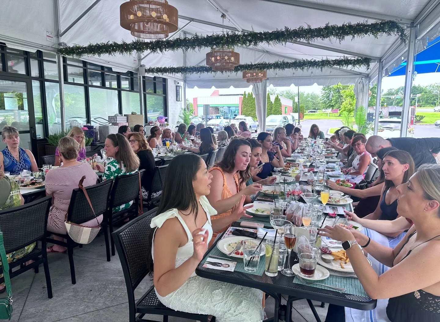 Patio season is in full swing at Blue Point Grill ☀️🦪🍸

From weekend dinners to private celebrations, our outdoor patio is the perfect spot for fresh seafood, handcrafted cocktails, and warm nights in Newtown, Pennsylvania and Bucks County ✨🌿

Pla