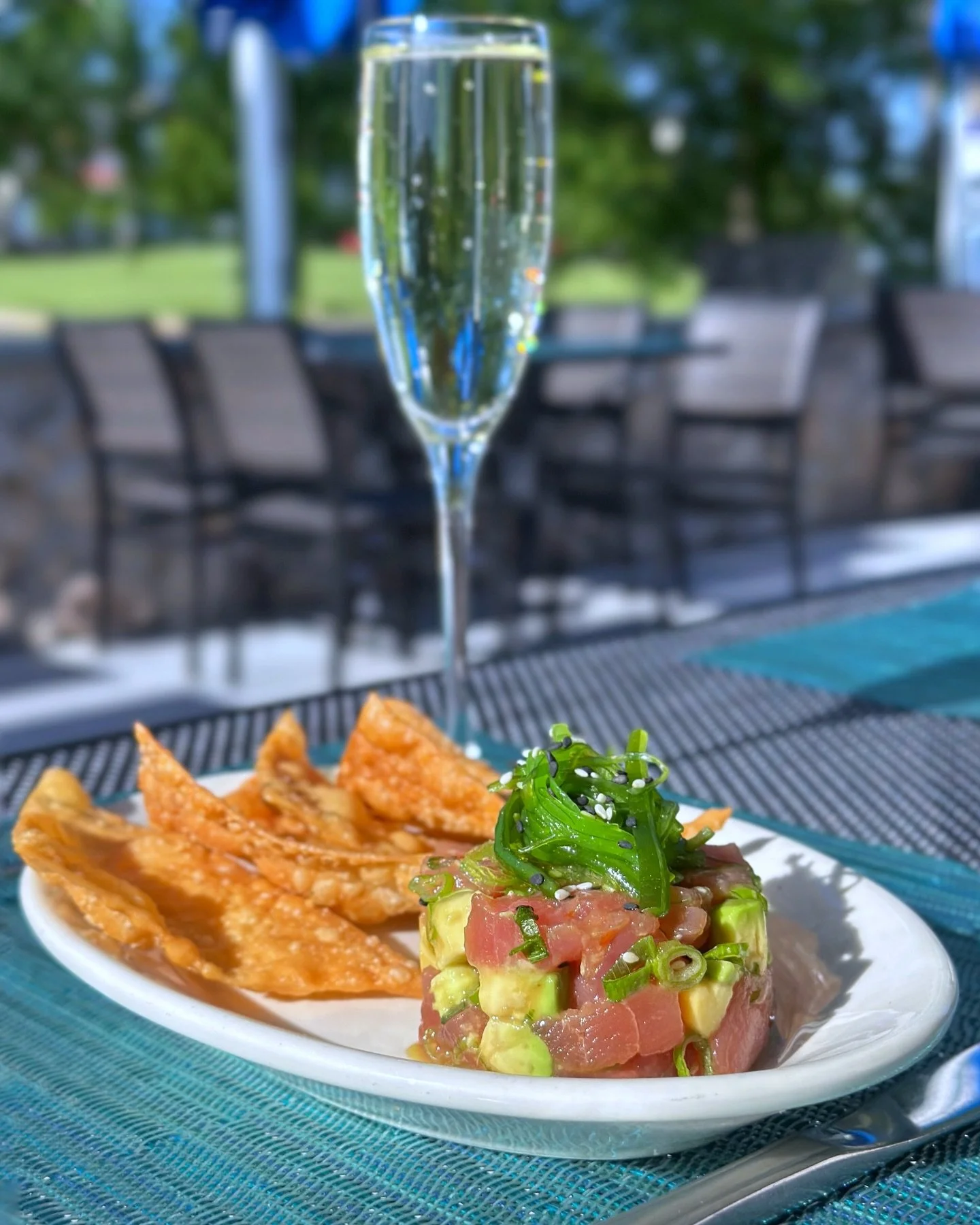 Weekend forecast: sparkling skies and sparkling pours 🥂☀️

Grab a seat on the patio and enjoy fresh tuna poke, seafood favorites, and perfect weather all weekend long at Blue Point Grill Newtown 🍣🌿

Summer starts here. Tap the link in our bio to r