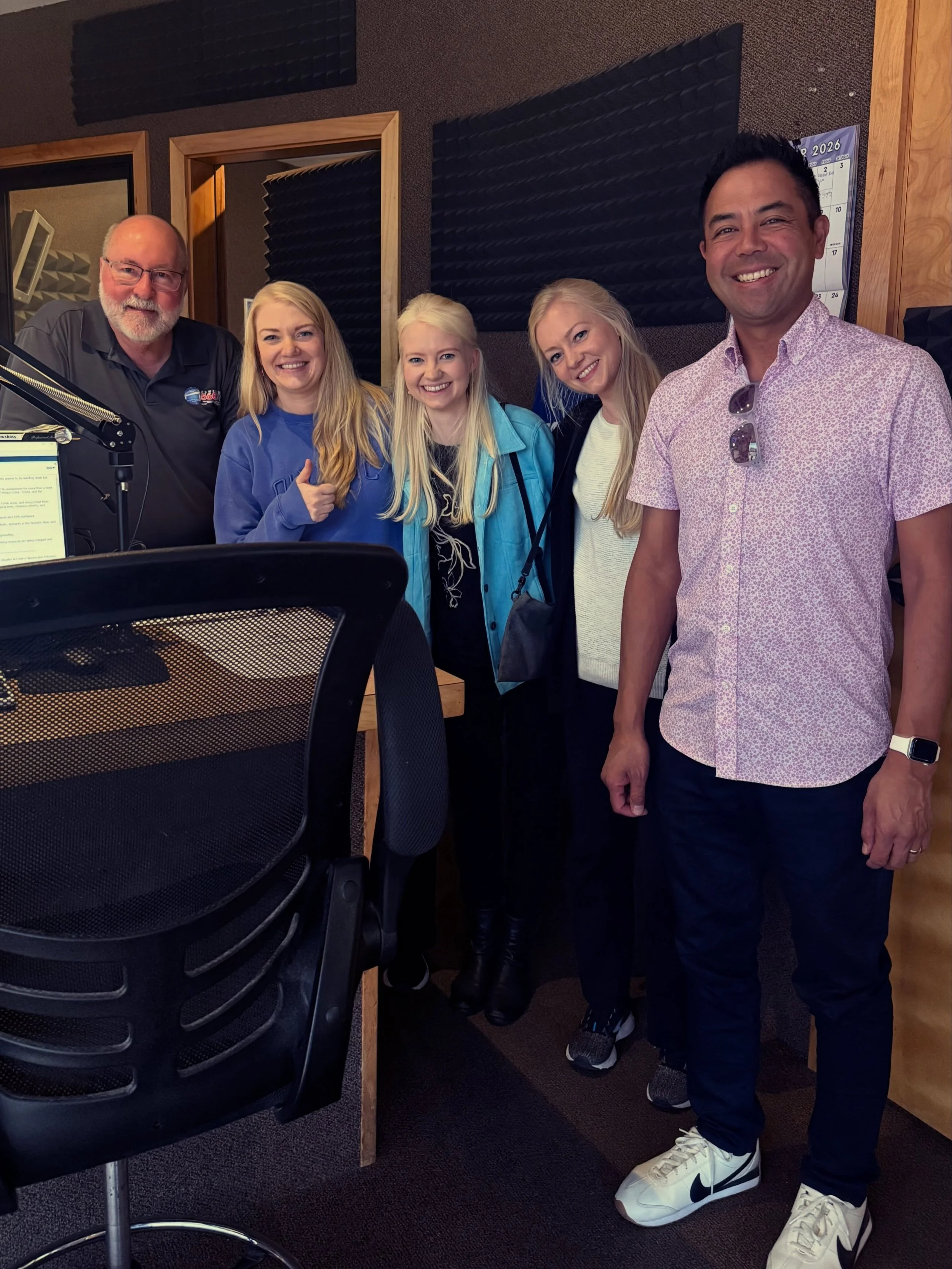@nikolascaoile &amp; @gothardsisters with David Bernstein at @newsradio560kpq ! Thank you for a great conversation!

#radioshow #wenatchee #eastwenatchee #ncw #radio