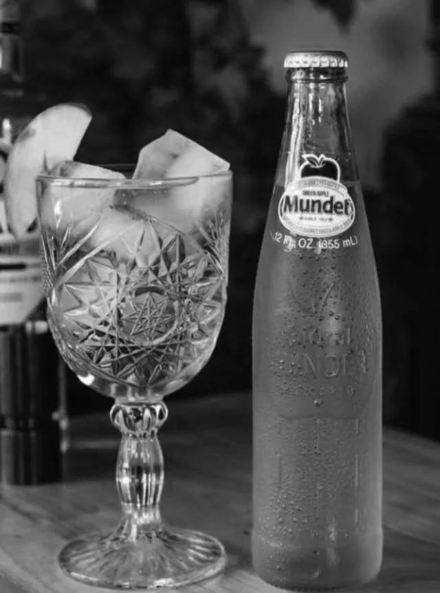 Mundet-Coconut-Apple-1.jpg