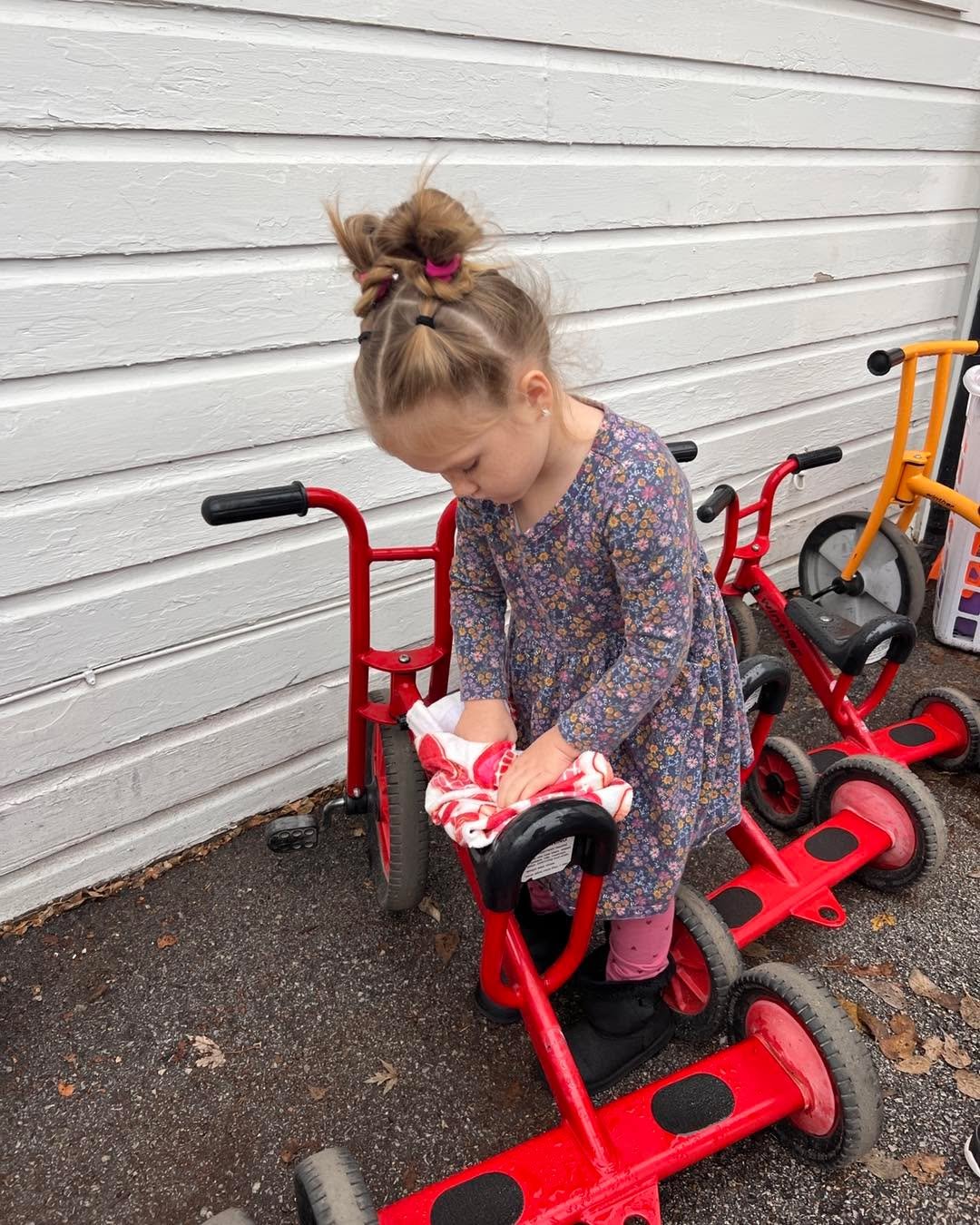 As you prepare for Thanksgiving, don&rsquo;t forget that preschool age children love to do chores and help! From dusting, to counting forks out for the table or even folding towels, these little humans can do amazing things! Plus&hellip;studies show 