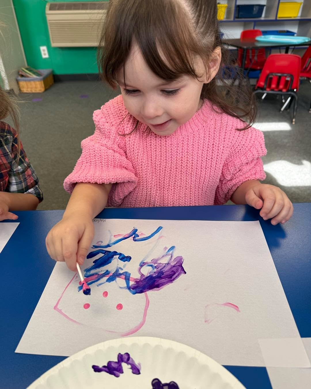 We painted with Q-Tips to celebrate the letter Q! This is an easy activity to replicate at home!
