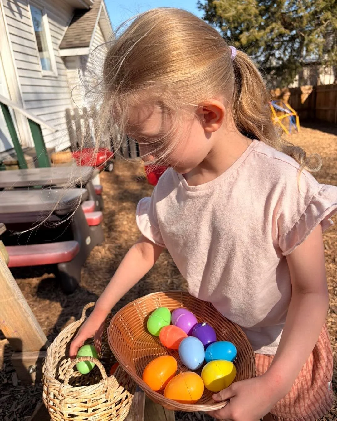 Eggs and baskets were added this week to our student led playground. Students mimicked family traditions as they took turns hiding and finding the eggs. 🐣