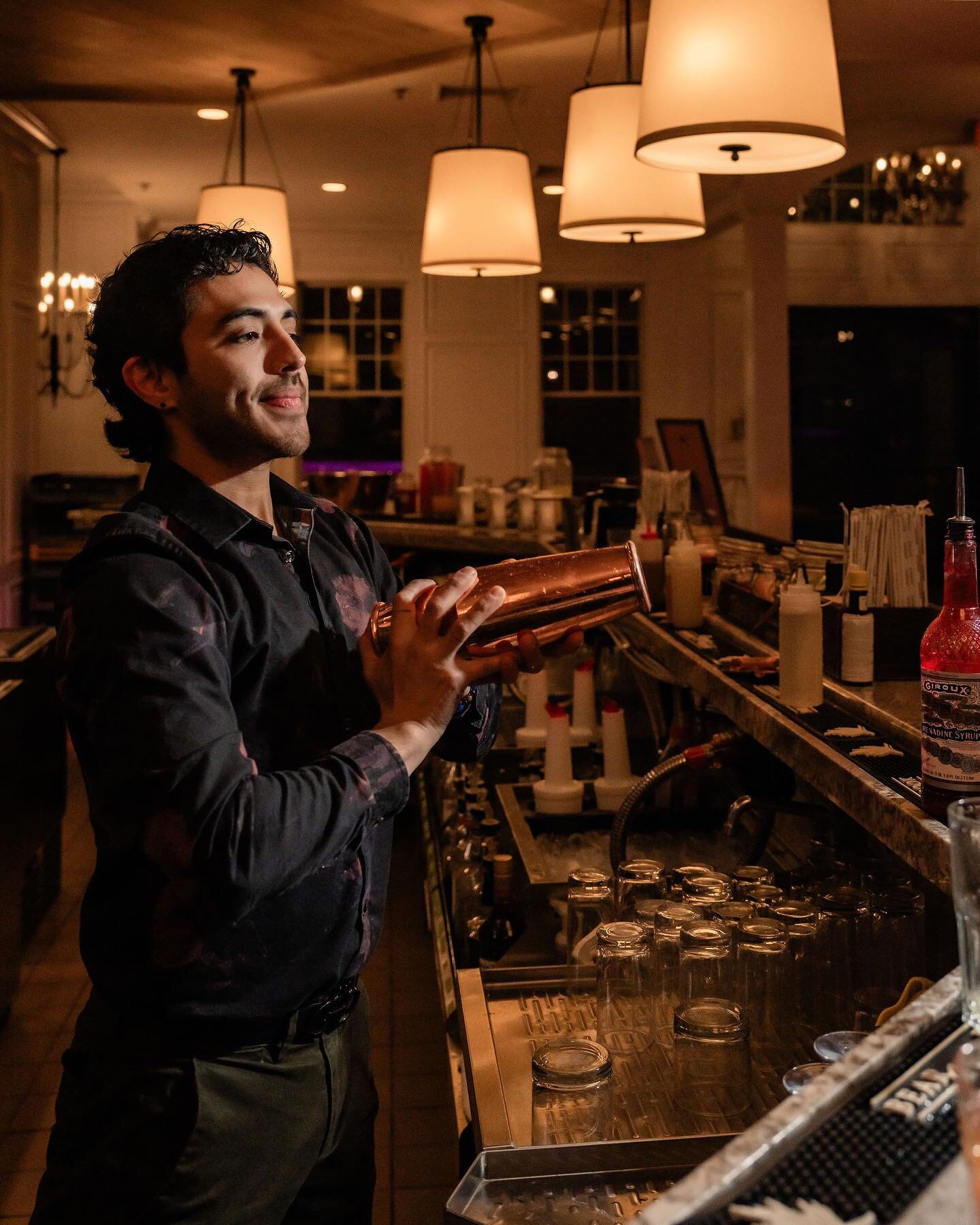 ⚡️ Meet Francisco, our talented mixologist who&rsquo;s here to jazz up your special day. His passion for unique flavors and curiosity shines through in every drink he creates, crafting unforgettable experiences for you and your guests all night long.