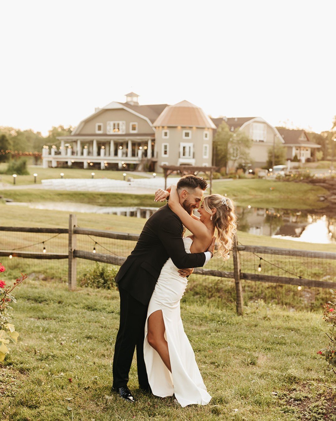 Aren't they just the cutest?! This is your reminder to stay by each other's side on your wedding day! 

Photographer @itsabbeygarner
Florist @thistlebeeflorist
Hair @blonderbridal
DJ @poshdjs
Signage @sgh.creative