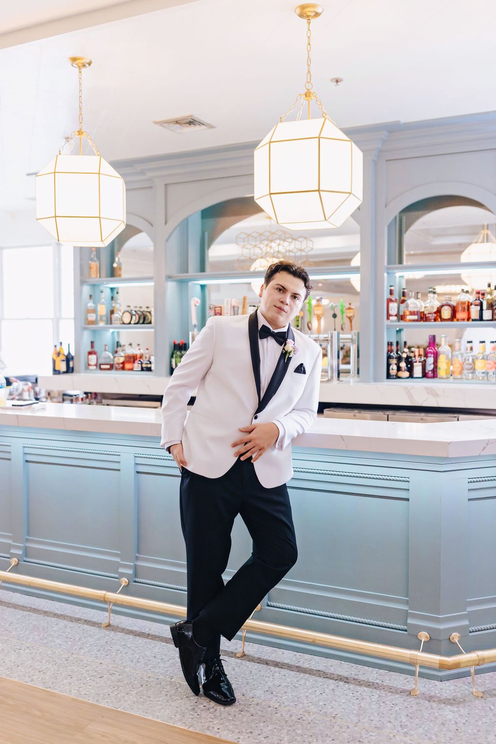 groom bar.jpg