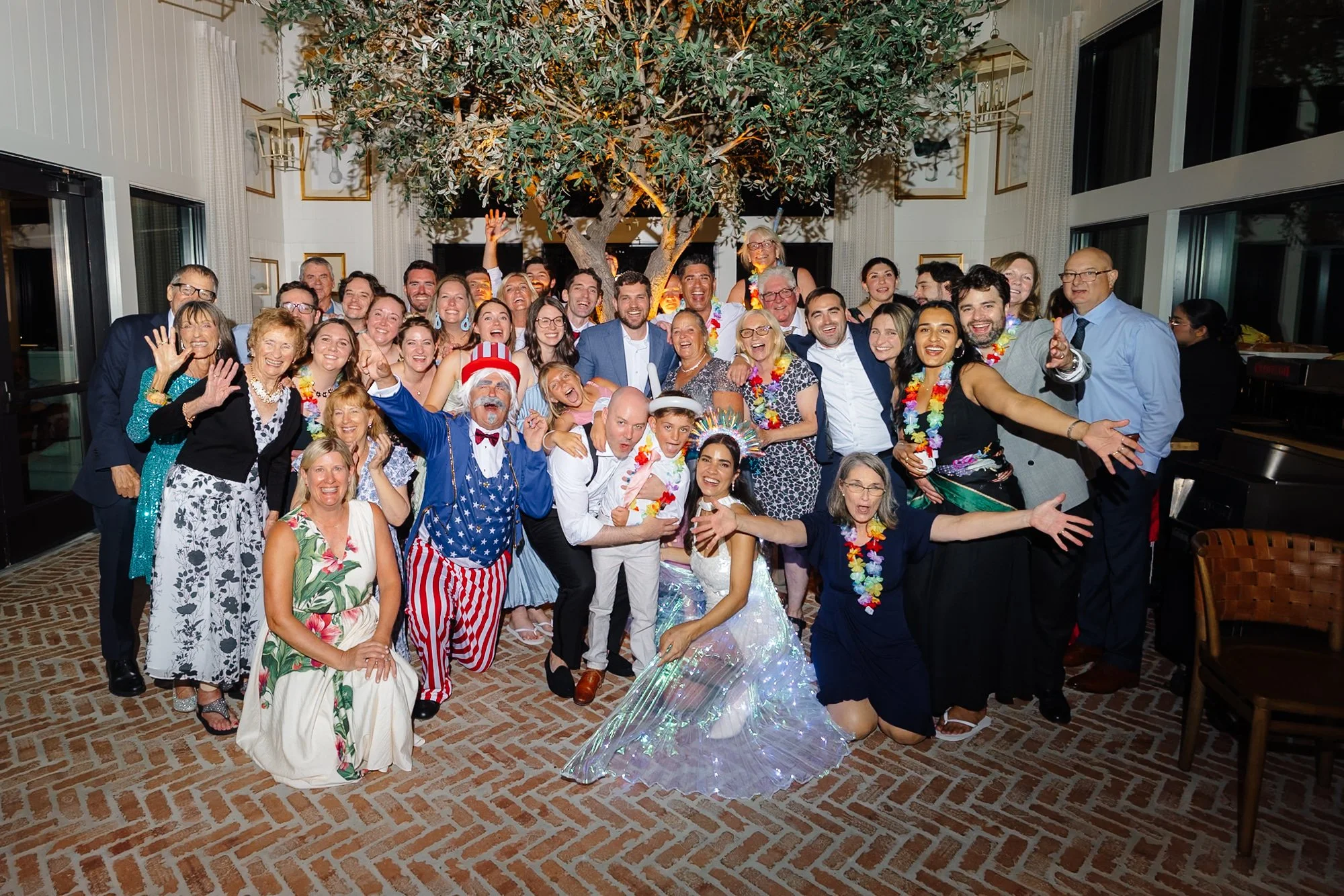 4th of july, family photo, tree room.jpg