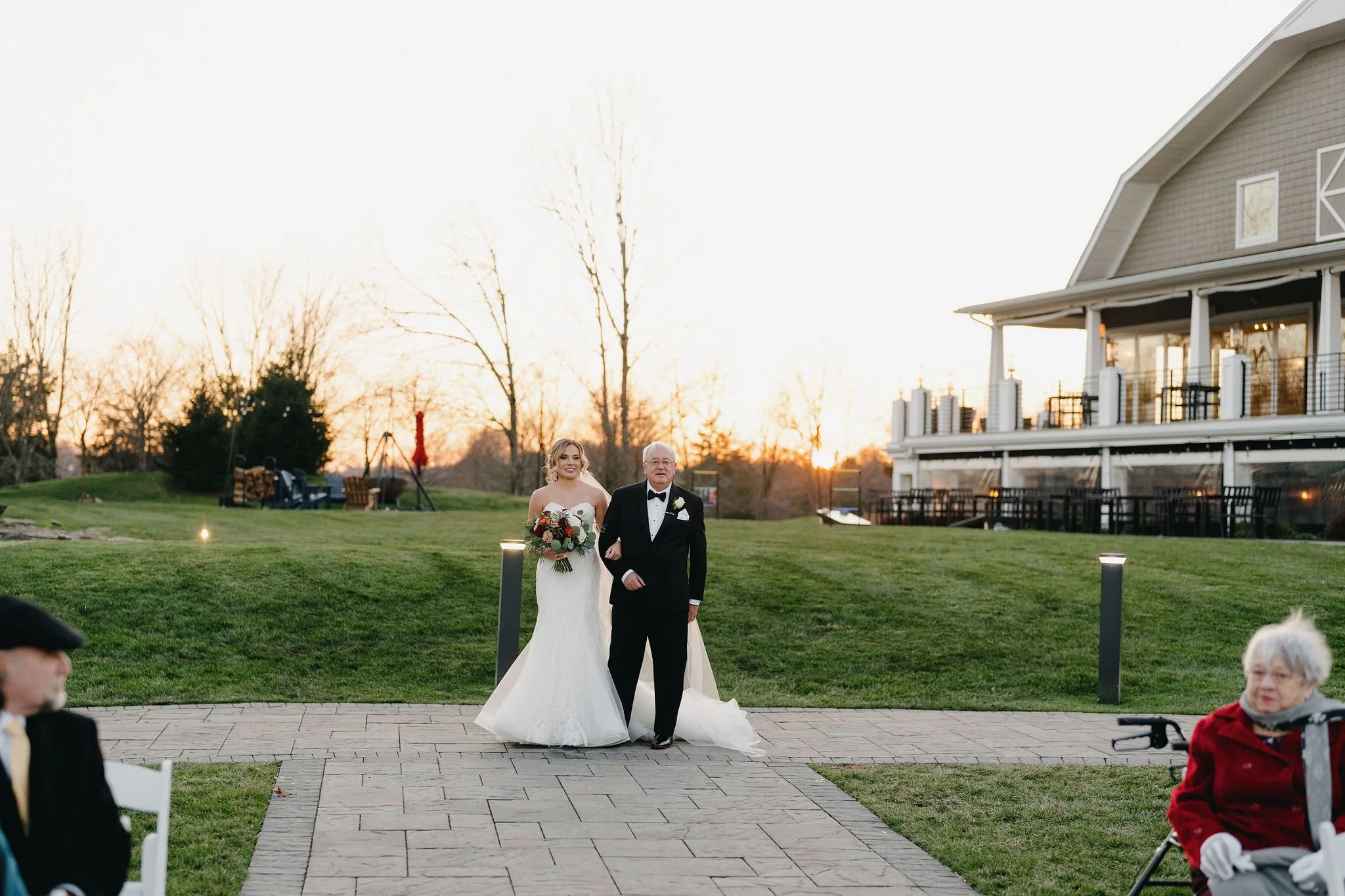 bride father processional.jpg
