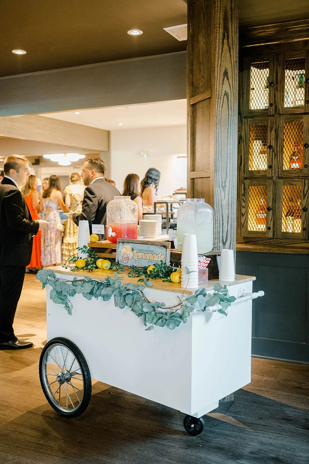 lemonade cart.jpg