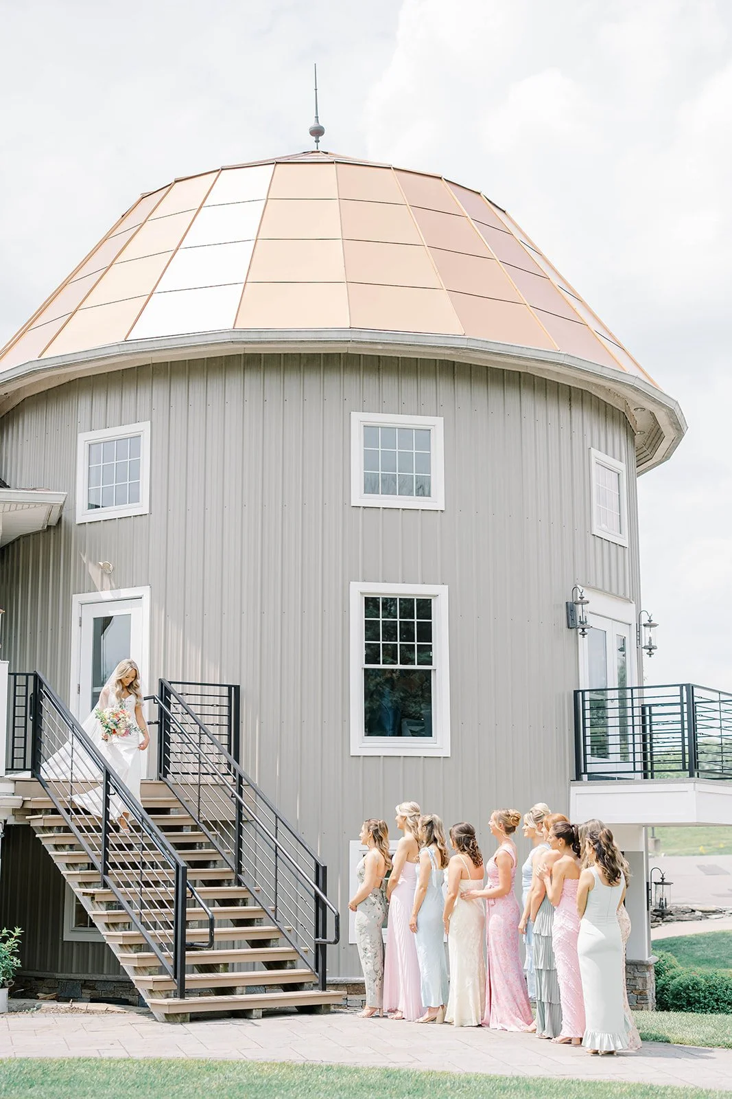 bridal party first look (4).jpg
