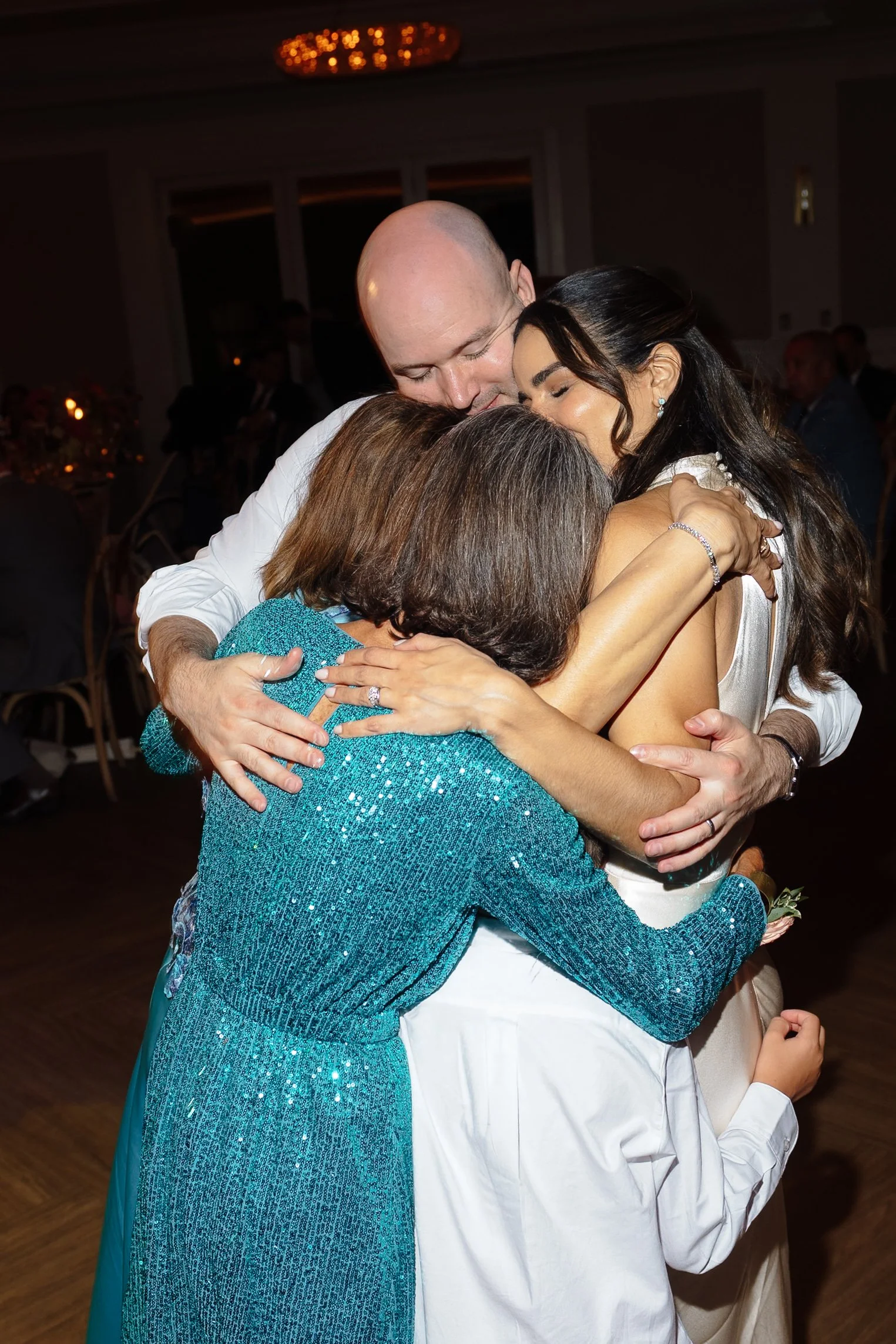 sweet, details, moms, bride & groom.jpg