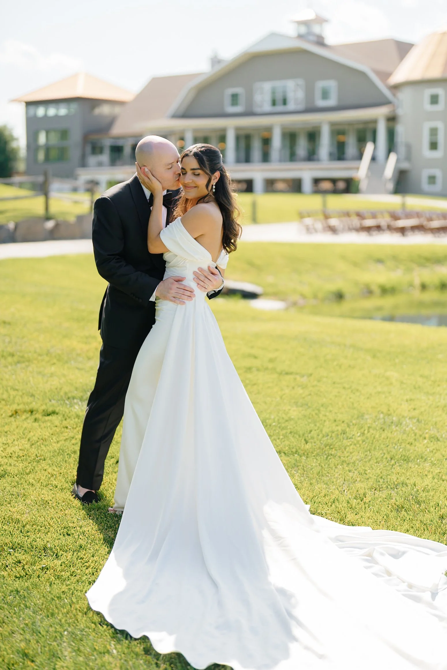 kissing cheek, venue, summer.jpg