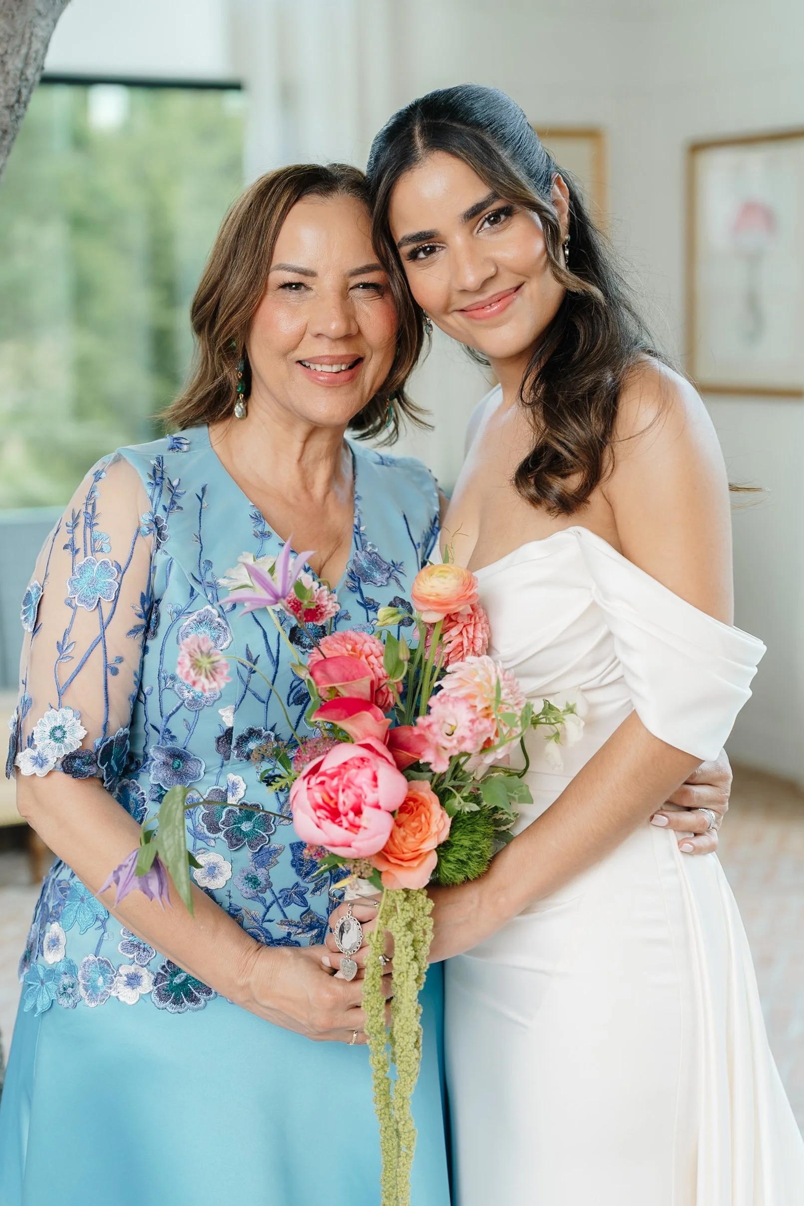 bride & mom tree room.jpg