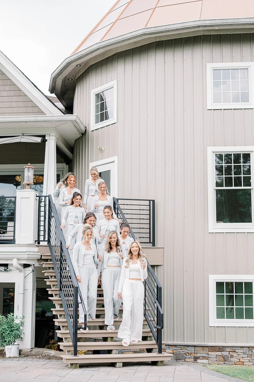 bridal party stairs.jpg