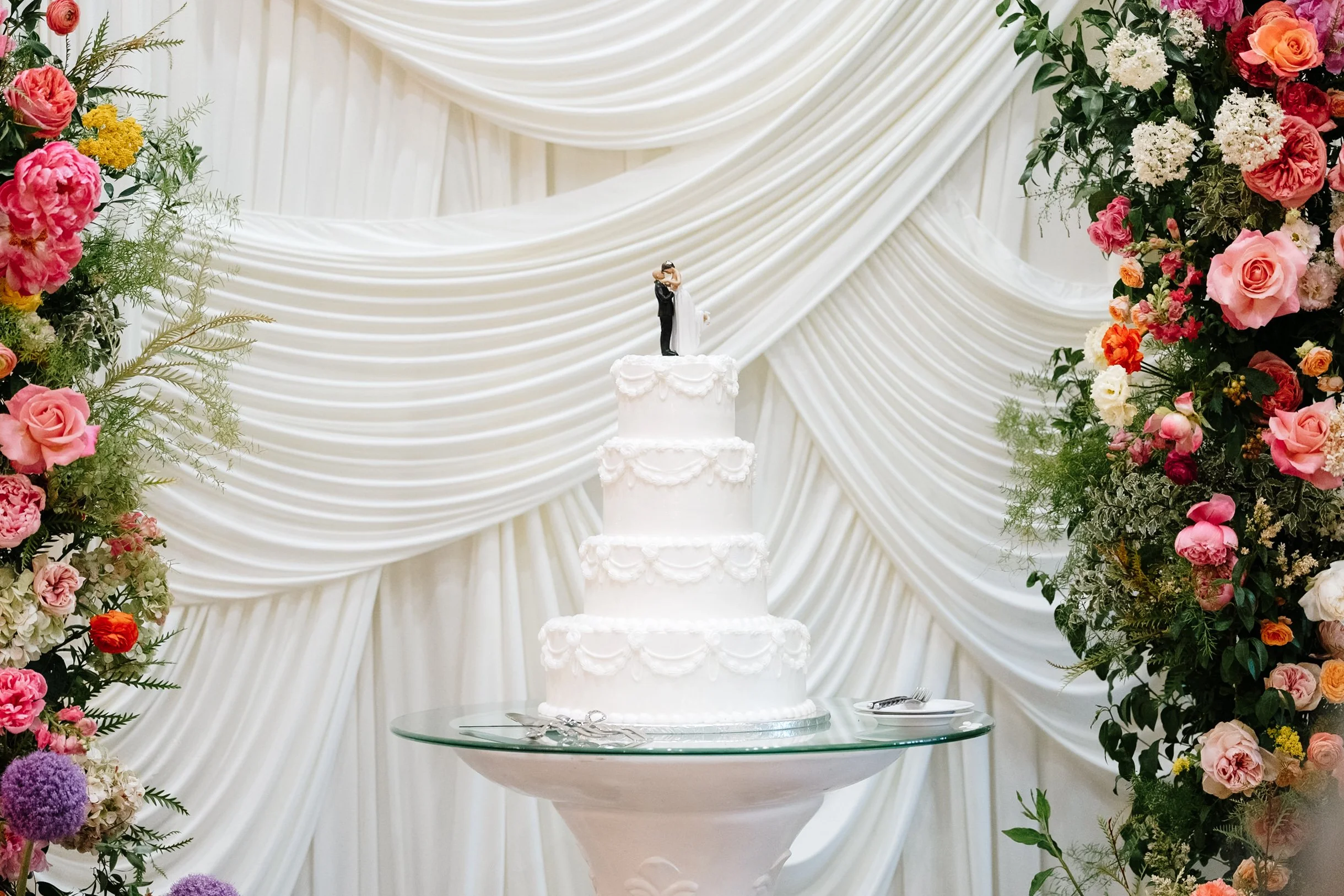 cake, details, drapery, aesthetic.jpg