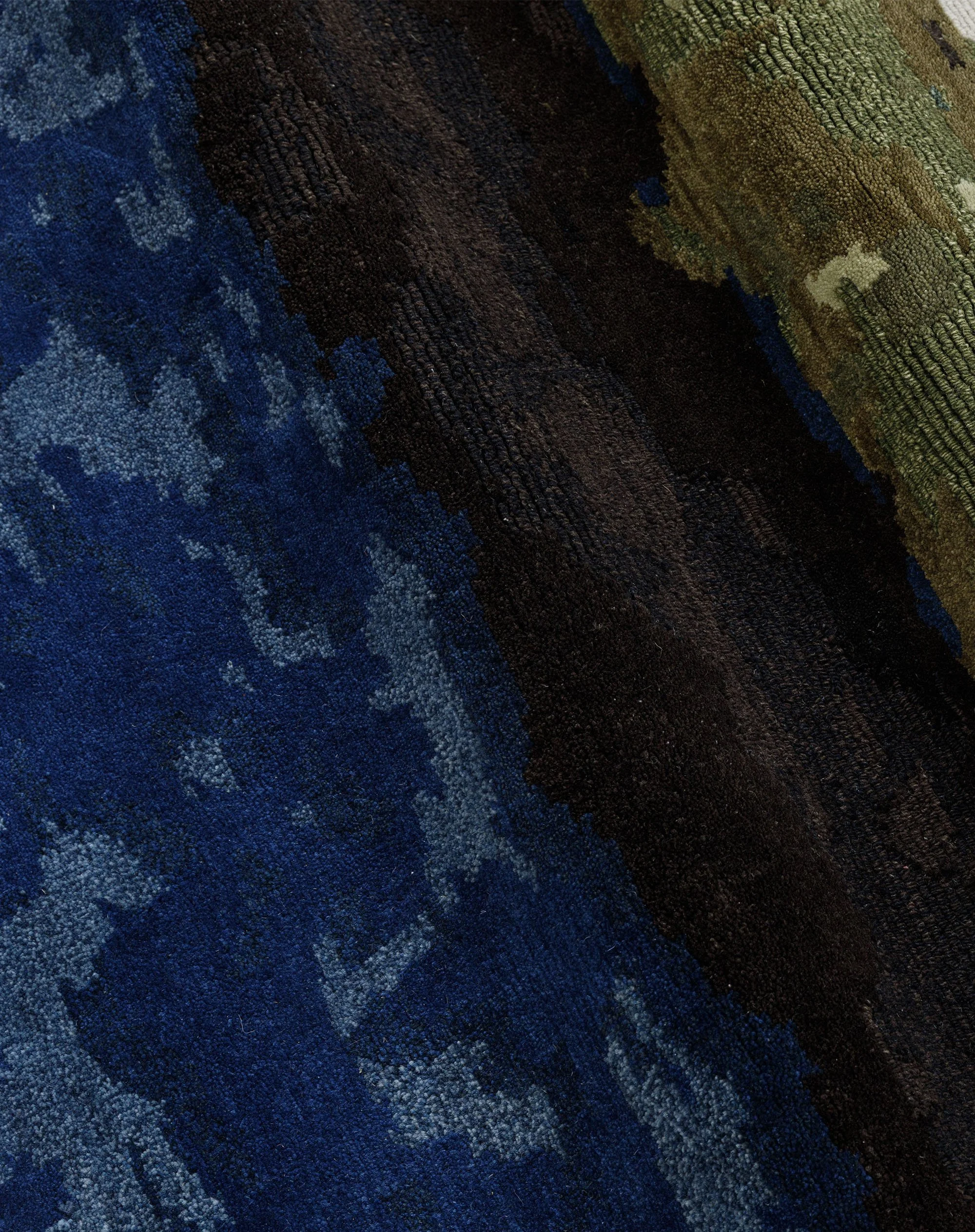 Totzke Rugs_ Coast close up rug image 2.jpg