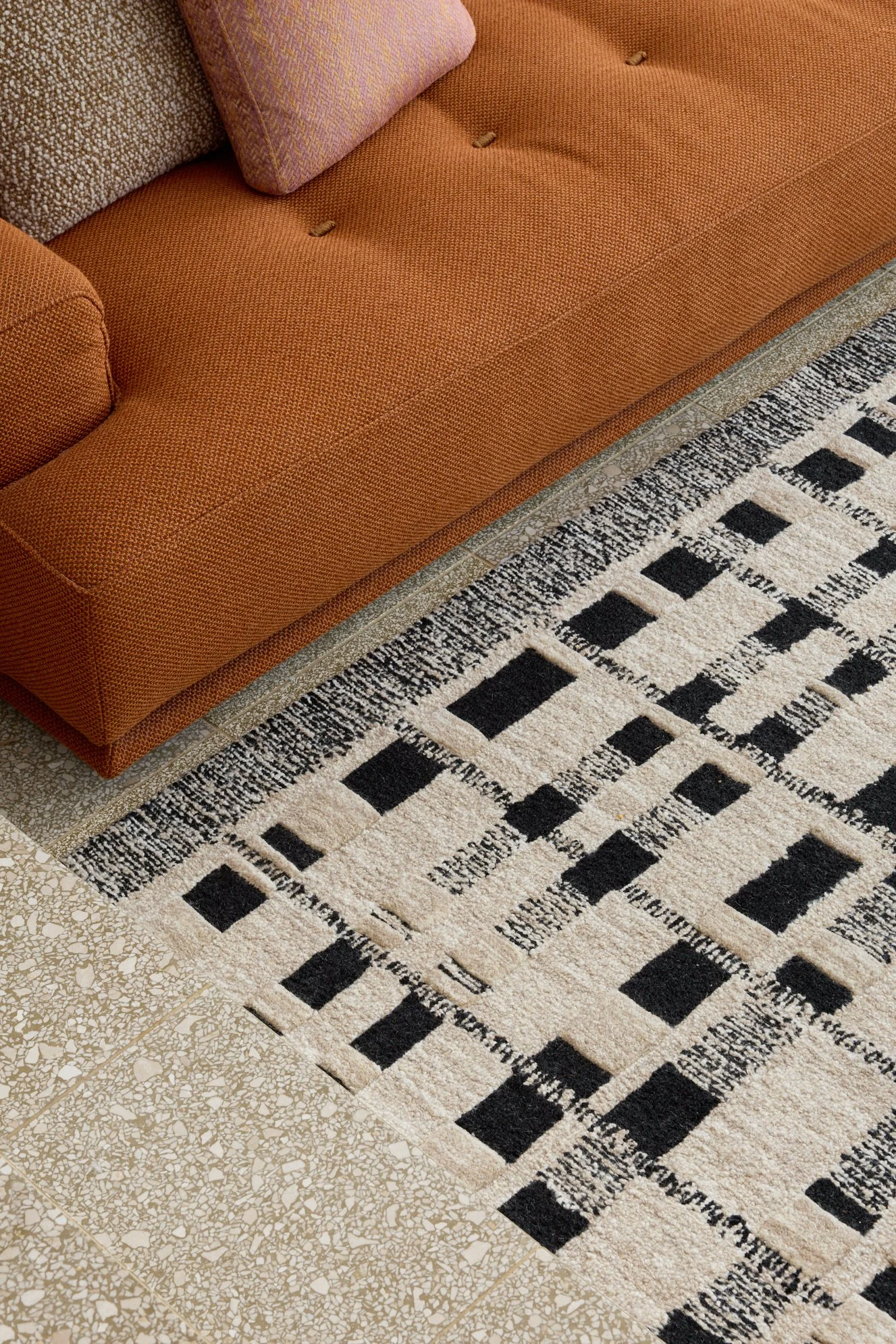 Discover the Jinous Rug by Totzke Rugs, designed in collaboration with Nasim Köerting, design director at Merivale, part of the Azadi Collection for commercial and hospitality use.