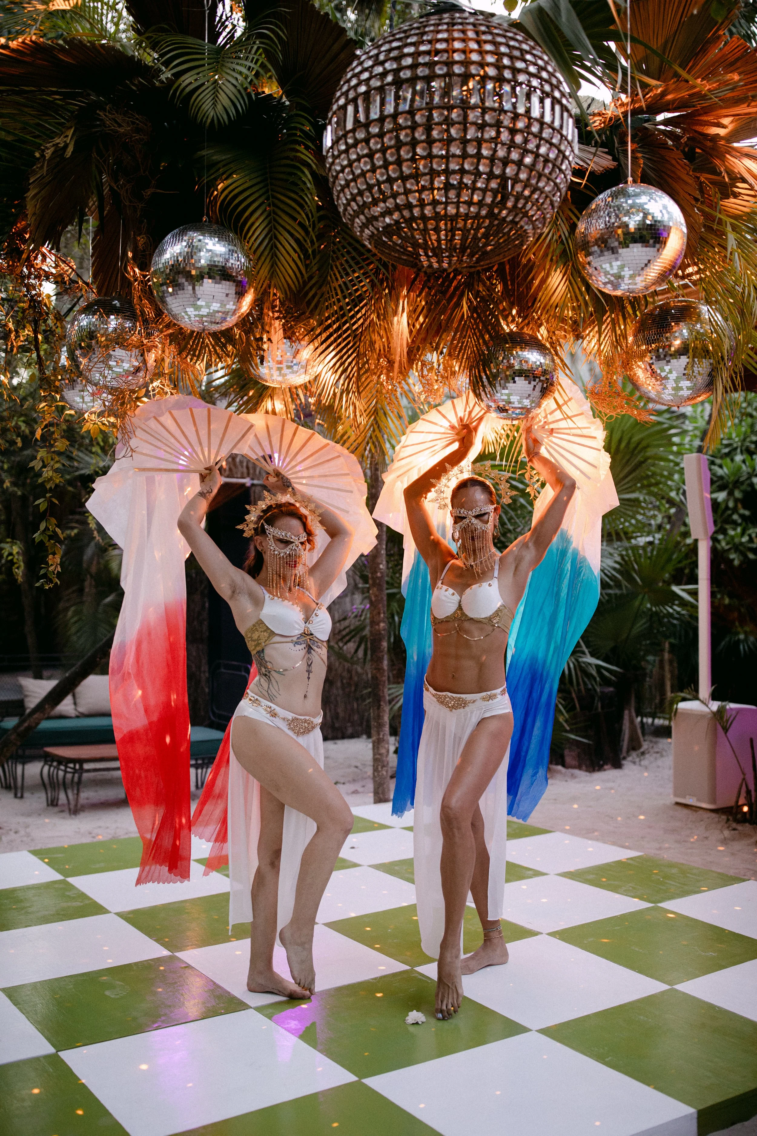 Loren and Brandon - Preview-293.jpg