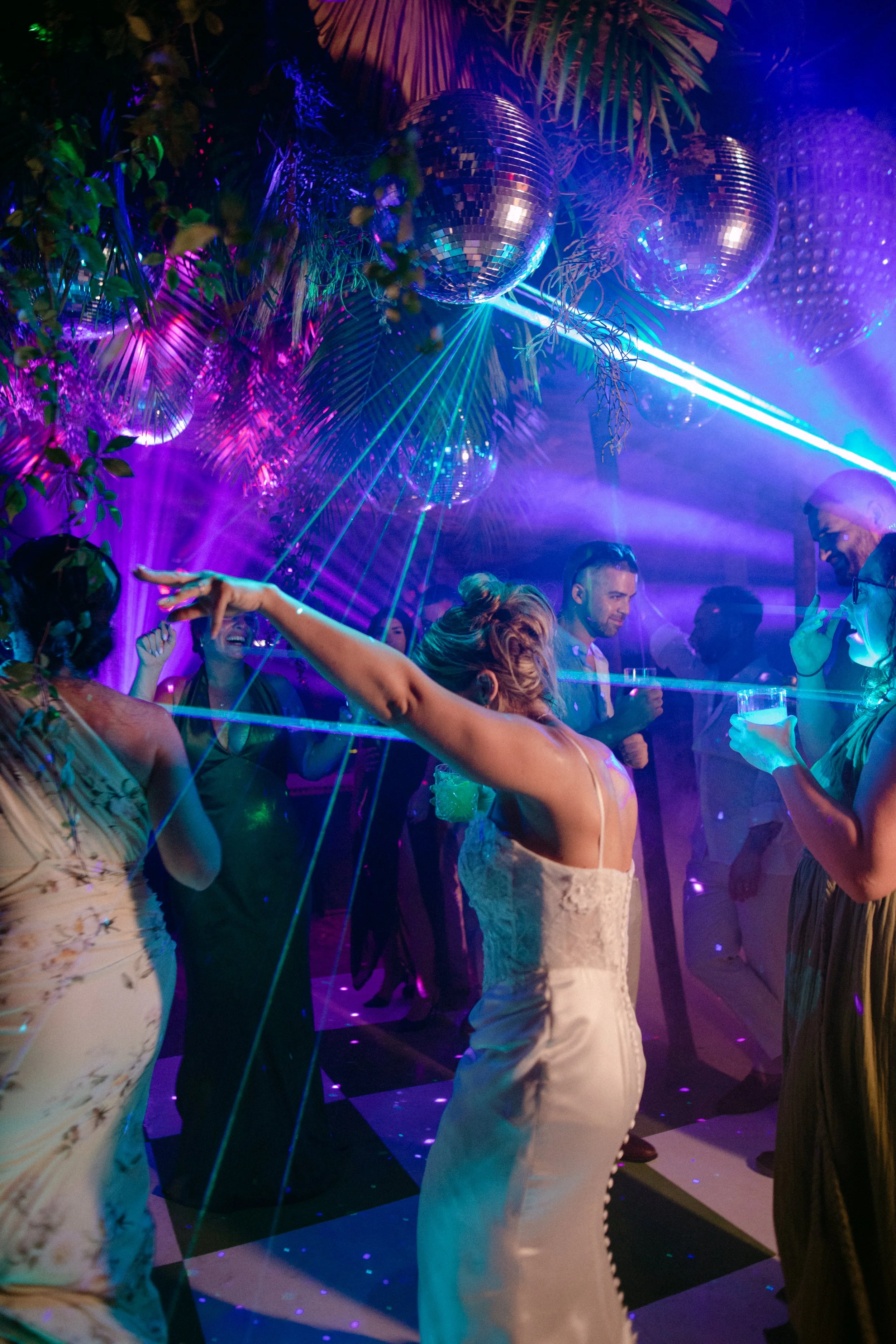 Loren and Brandon - Preview-346.jpg