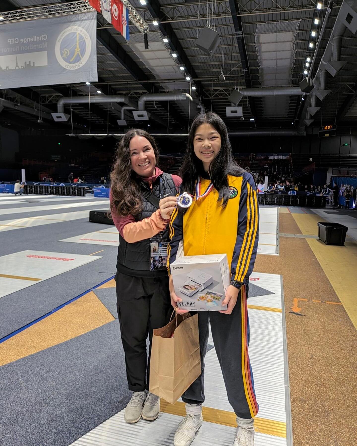 Silver Medal for Melissa at the Paris Marathon Foil. Congratulations on your first international medal! Thanks Allison for your coaching the MTeam over the weekend in Paris.