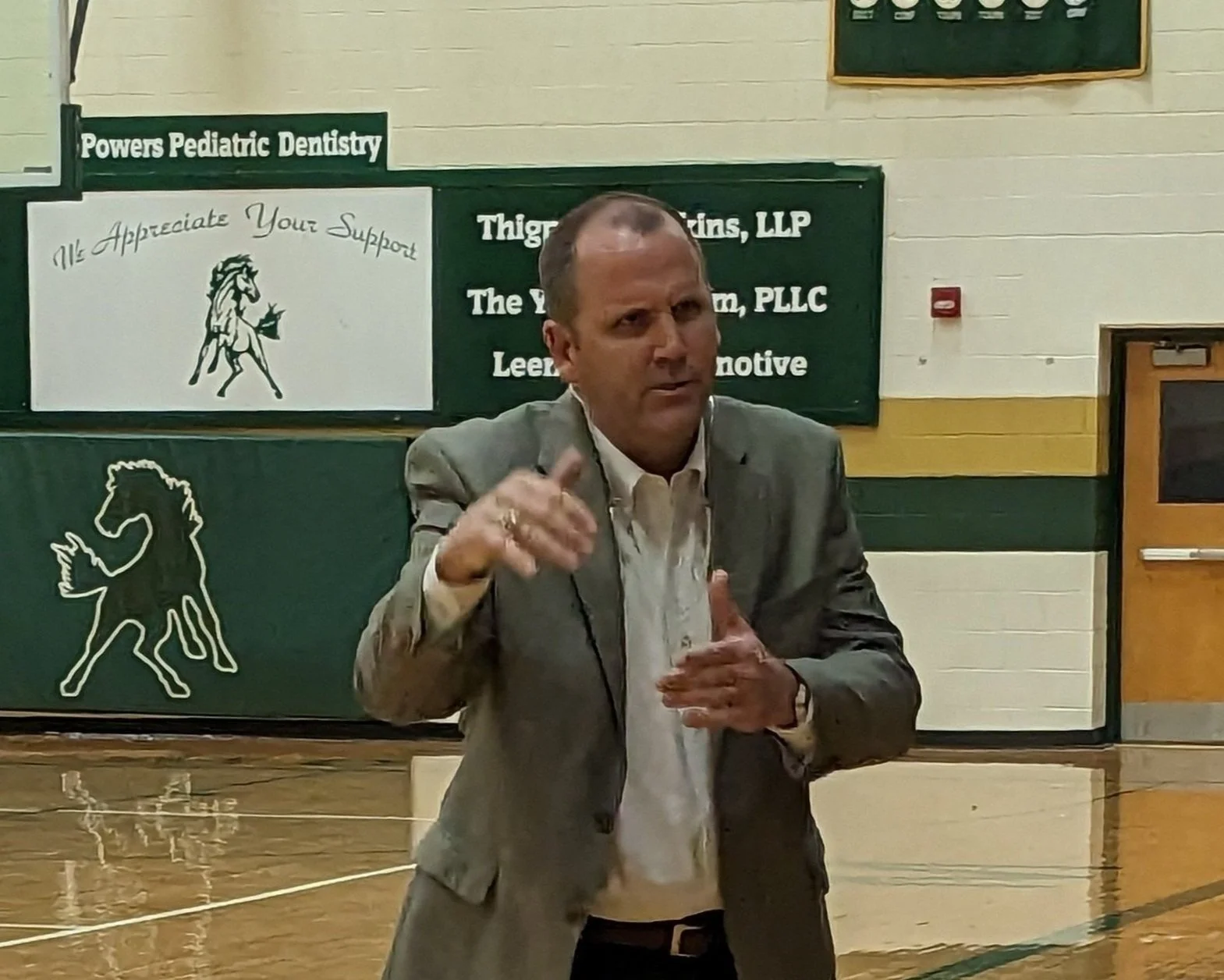 Mustangs prepare for new season under new leadership