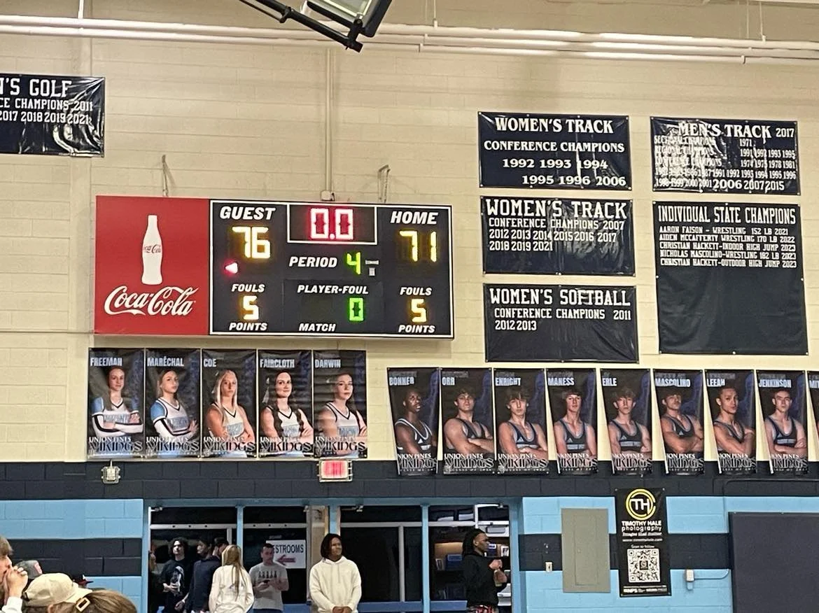 Lady Vikings lose to Lee, guys win at home
