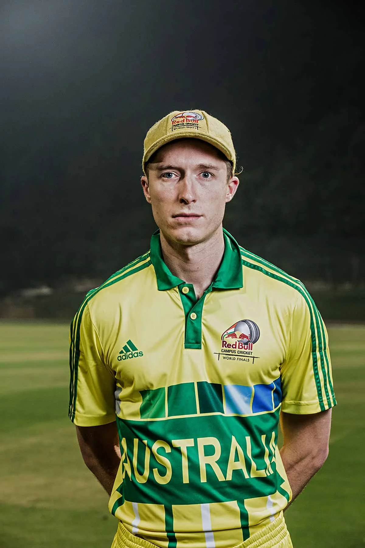 RP_151018_CampusCricket_1441.jpg