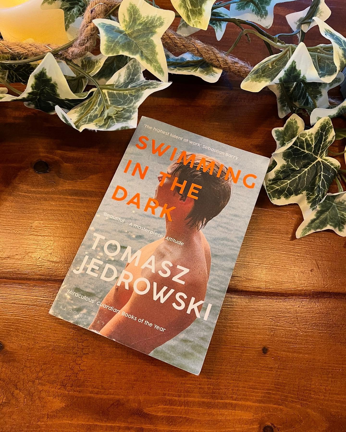 Our book club pick for May is Swimming in the Dark by Tomasz Jedrowski! Looking forward to reading this one 🥰 our next meeting will be 29th May at 7:30pm at @redlion_cheadle ❤️