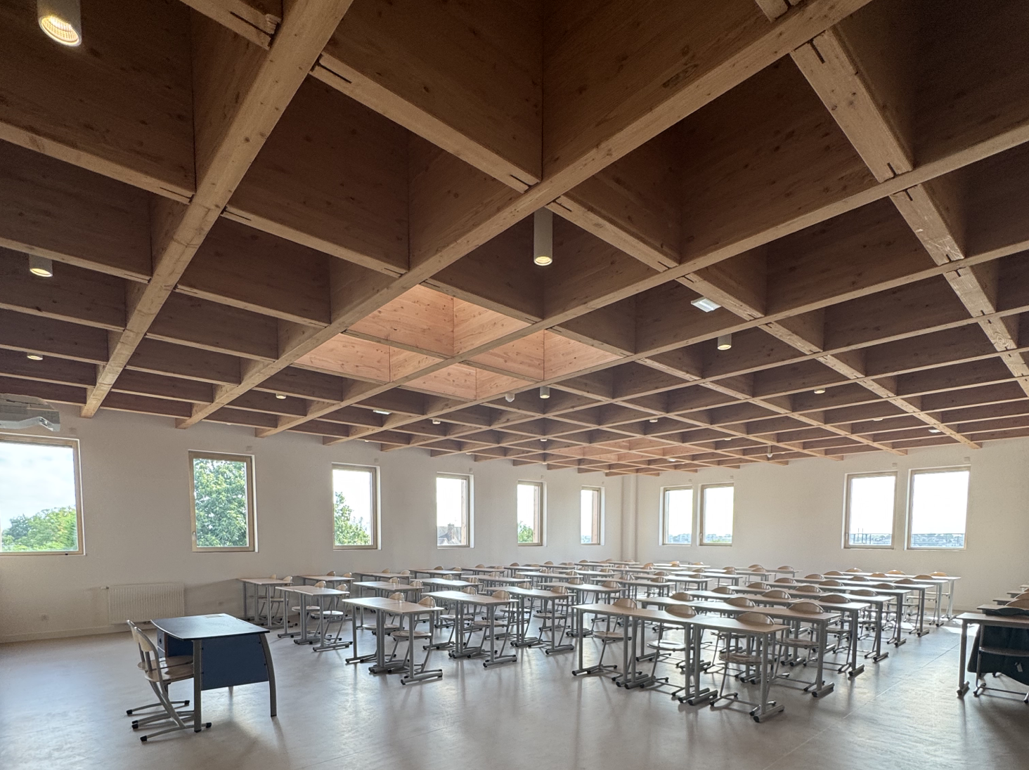 College Vérriere Le Buisson  2.png