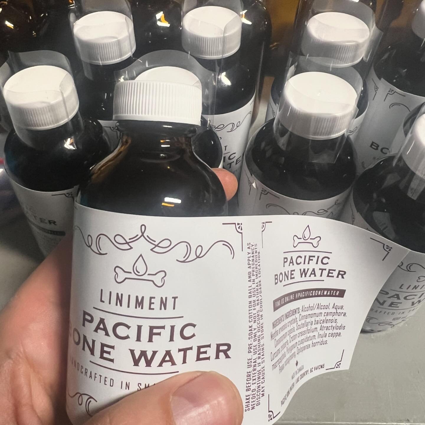 So excited to release the second batch of @pacificbonewater to all the lovely supporters! Everyone who has made a purchase so far has propelled this project forward and allowed for stable production to become a reality.

Please continue to like, shar