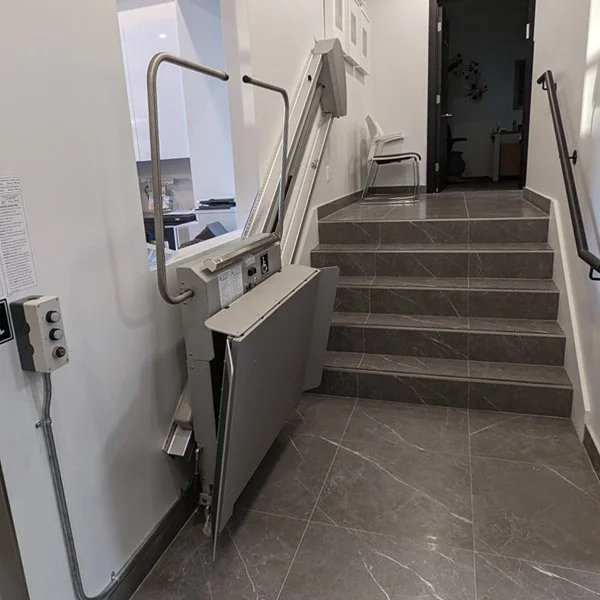 inclined-platform-lift