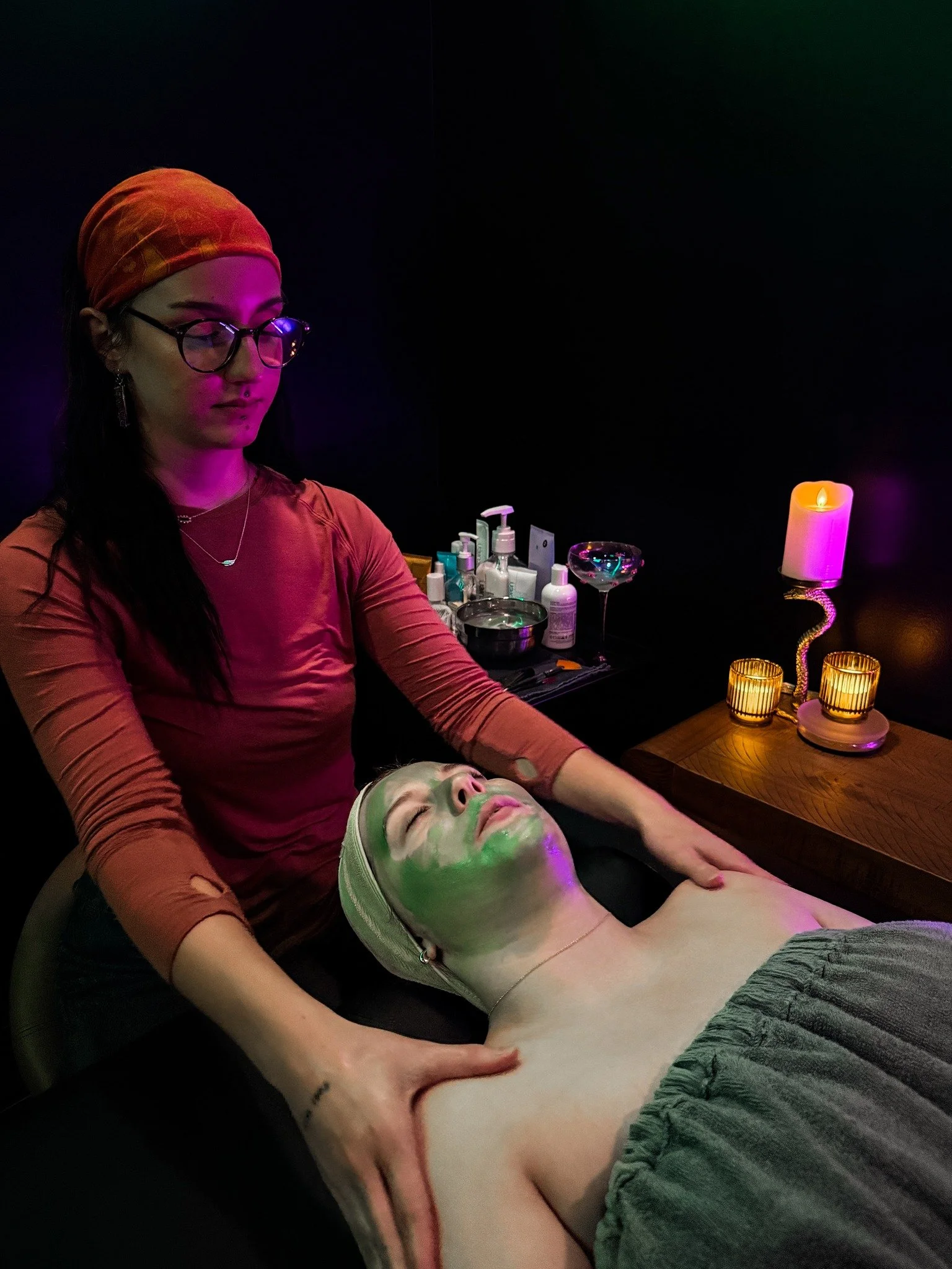 There&rsquo;s a reason facials were our most booked service in October ✨

 Don&rsquo;t miss out &mdash; our Wicked Facial is here for November only 👀💚 
Book now before it disappears!