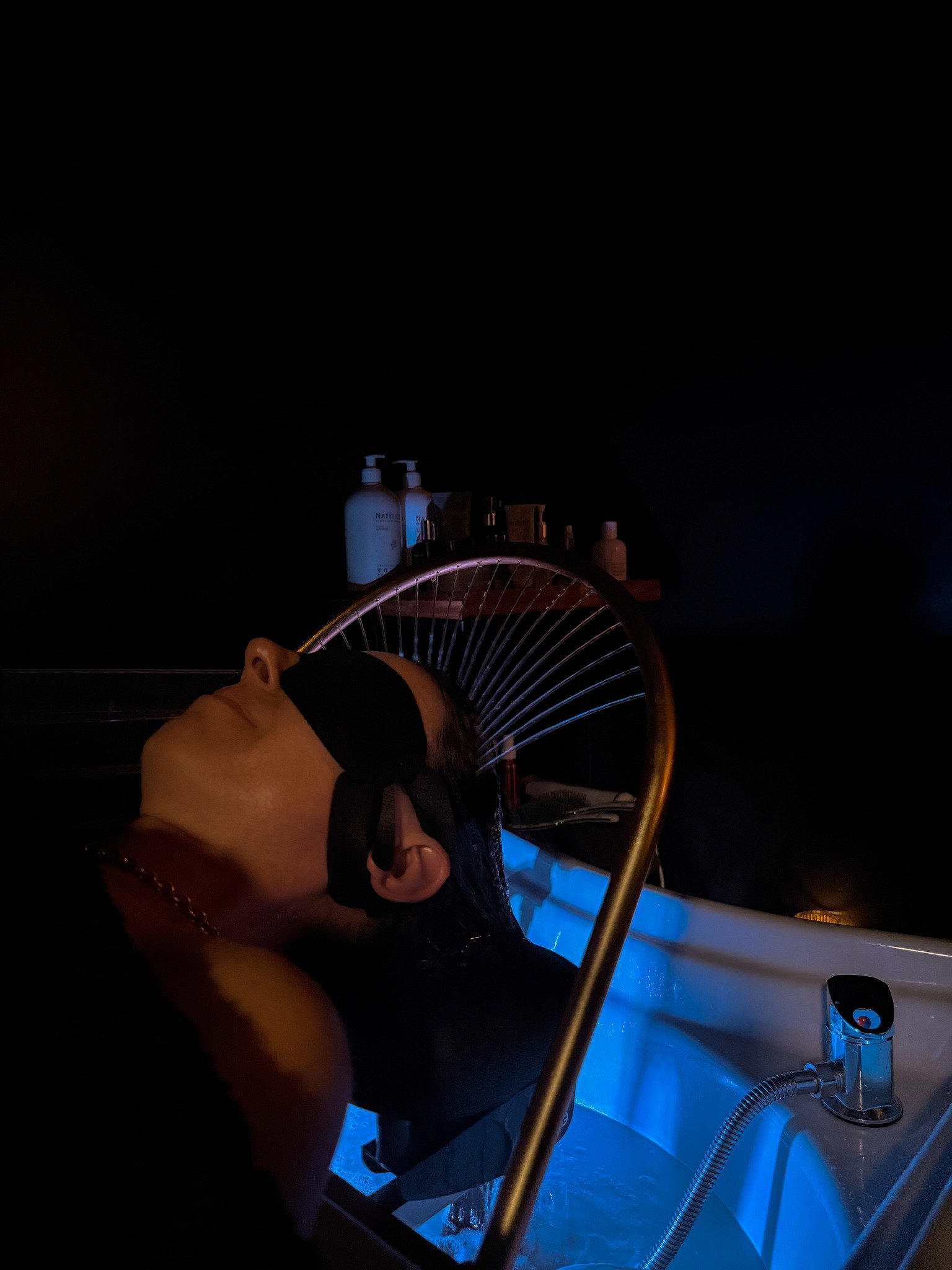 Day 7 of our 12 Days of Glow: Head spa magic = instant relaxation mode 💆&zwj;♀️