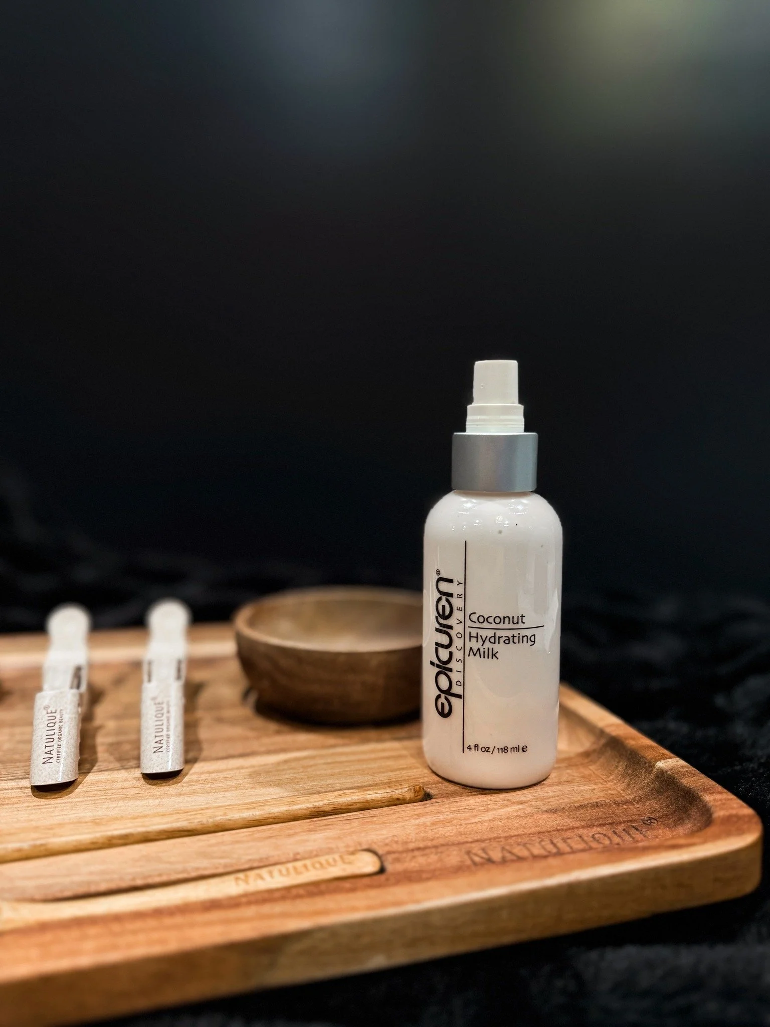 Day 8 of our 12 Days of Glow:  Epicuren body oils = candlelight skin glow 🕯️