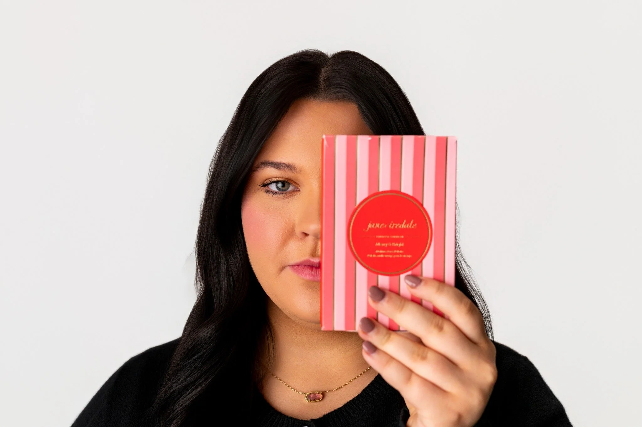 Day 10 of our 12 Days of Glow: Jane Iredale glow palette restock! ✨