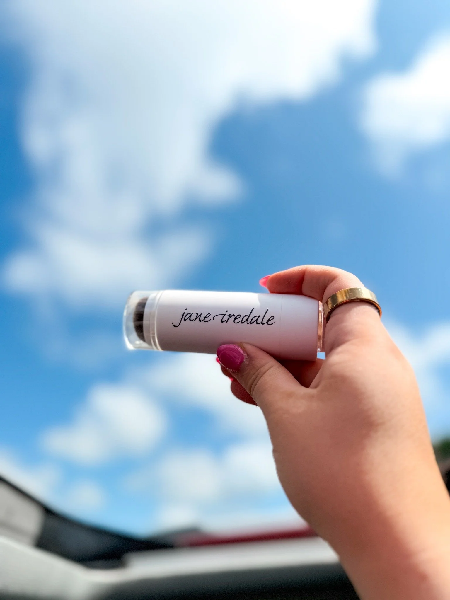 The sun is out and so is our Jane Iredale Powder-Me SPF ☀️✨
The perfect on-the-go essential for a quick SPF refresh + flawless coverage anytime, anywhere.

Lightweight, convenient, and made for busy days in the sun 🤍
Available online or in-store!