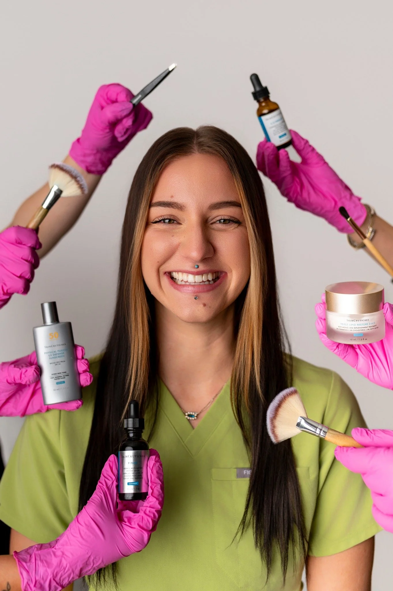 Life&rsquo;s chaotic. Your skincare doesn&rsquo;t have to be. ✨
Whether it&rsquo;s a 10-minute brow wax or a full Hydrafacial&mdash;this is your sign to carve out a little &ldquo;me time.&rdquo; 

⏰ Saturday spots go FAST&mdash;book now and thank you