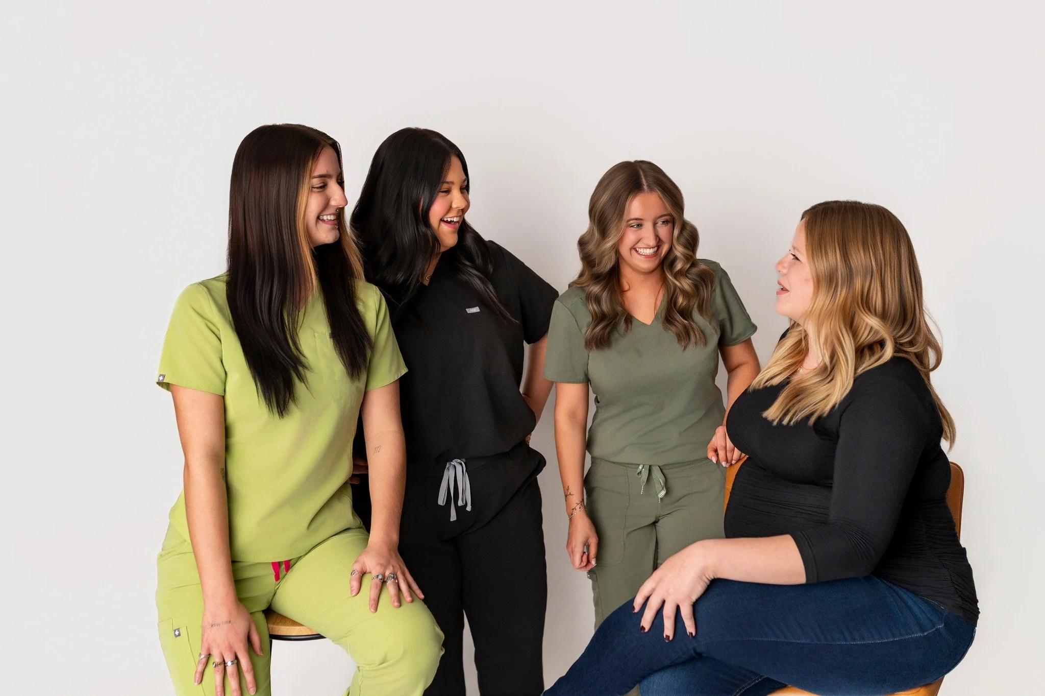 ✨The faces behind your Willow Lane experience ✨

From rejuvenating facials and soothing head spa treatments to flawless hair, airbrush tanning, and waxing, our team of service providers is here to help you look and feel your best. 🌿

Your self-care 