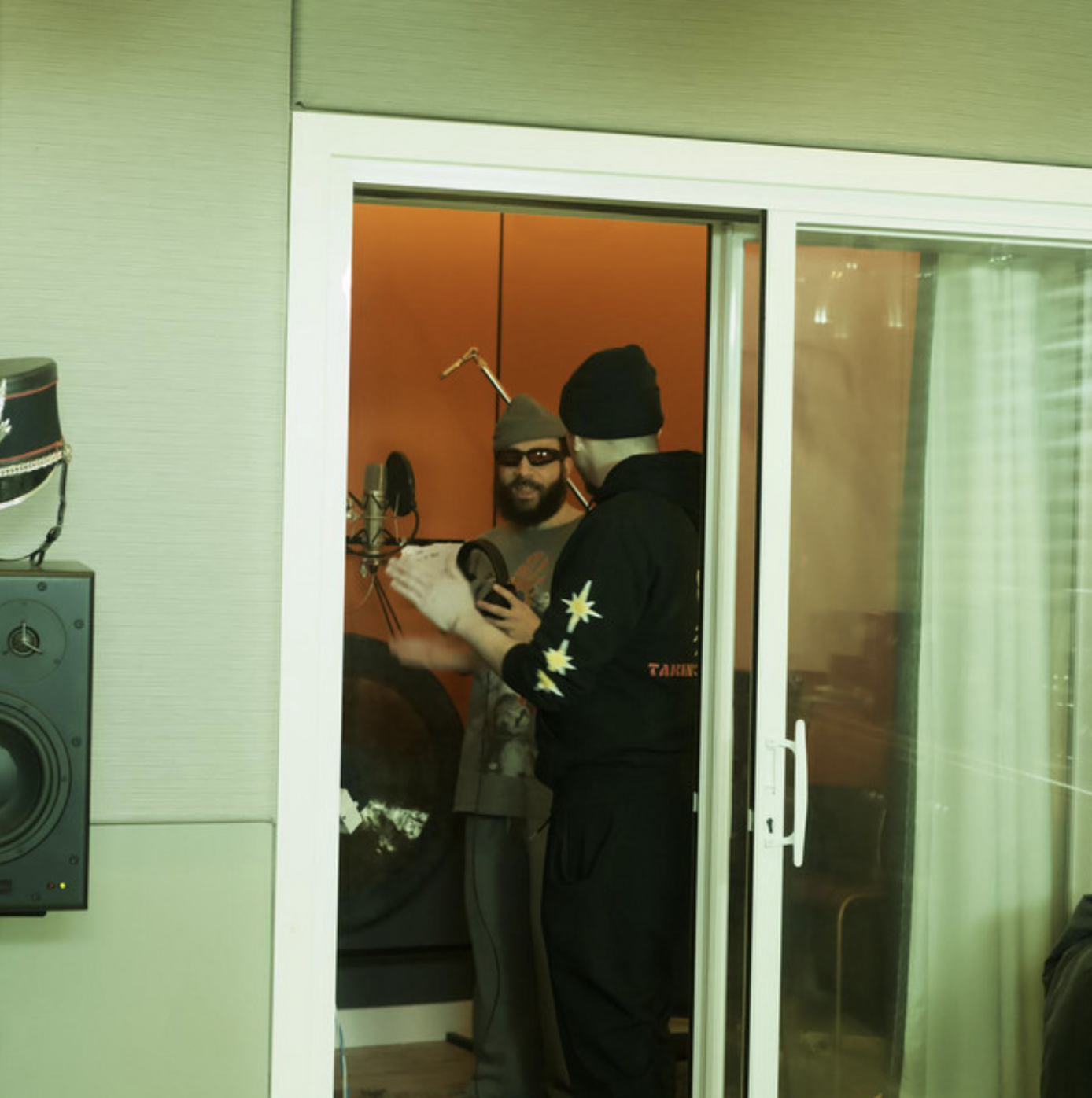 "Hush Puppies" (Single) [03/17/2026]