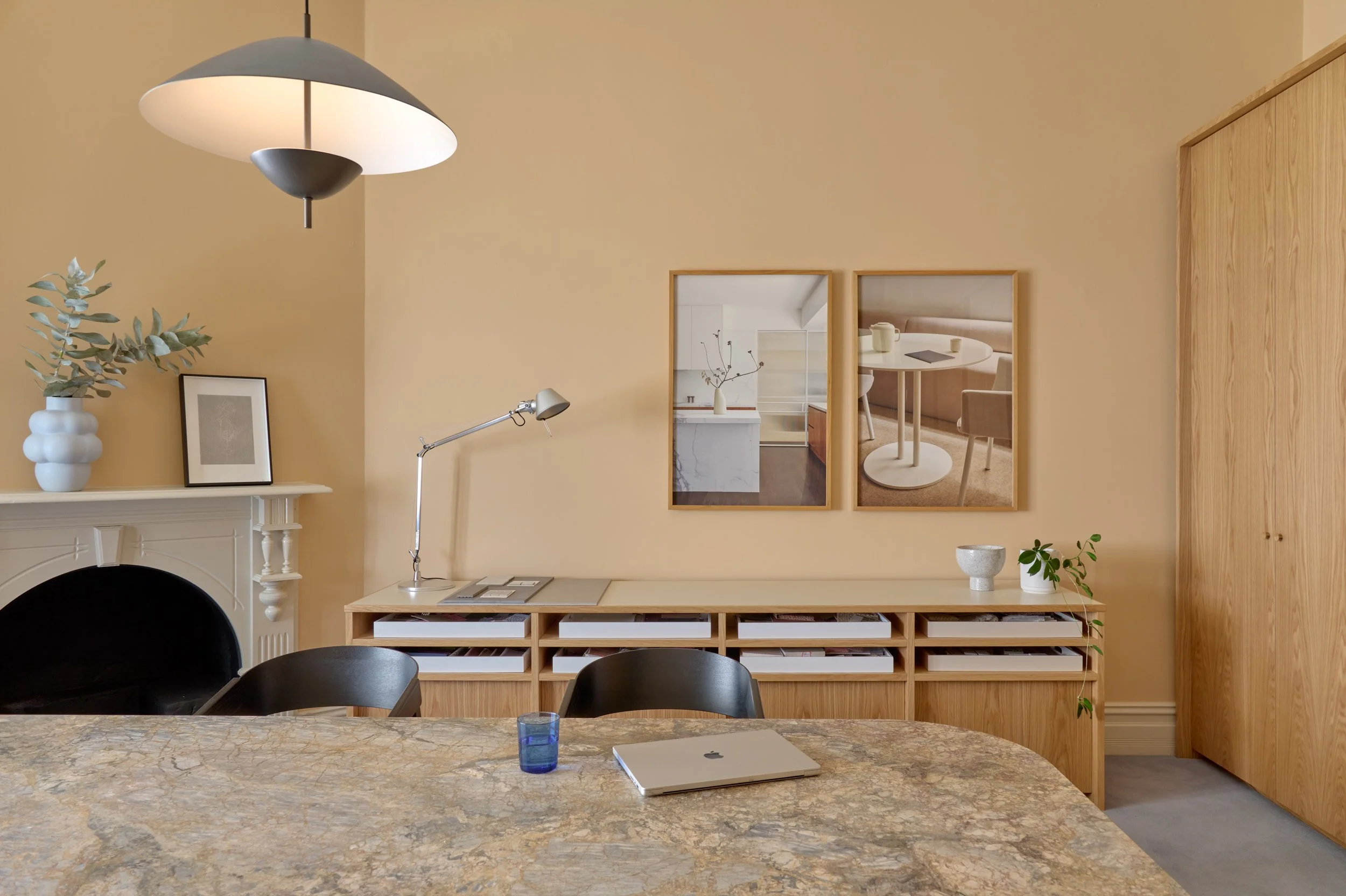 Rezen Studio — Workplace